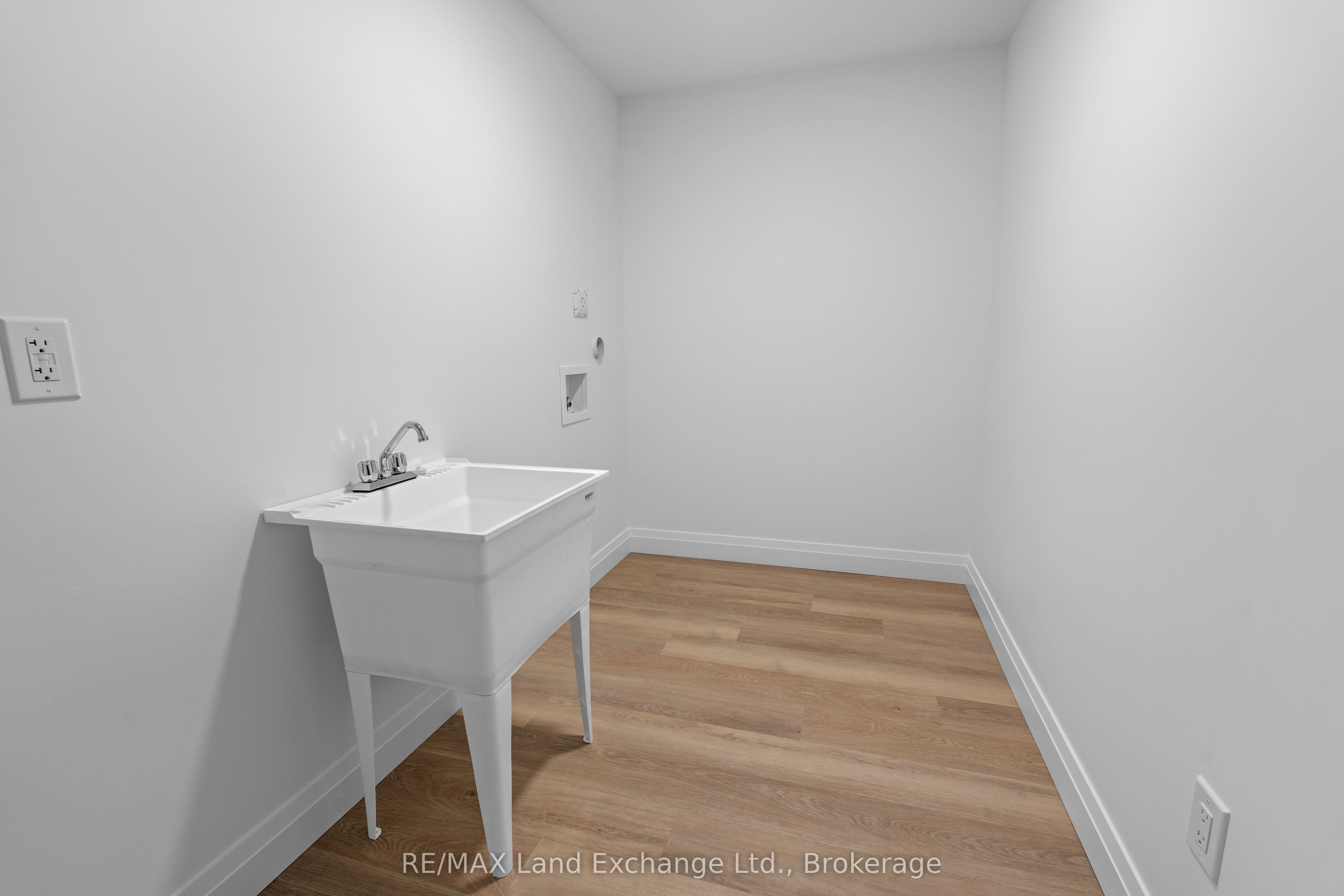 98 Eagle Court Property Photo 30