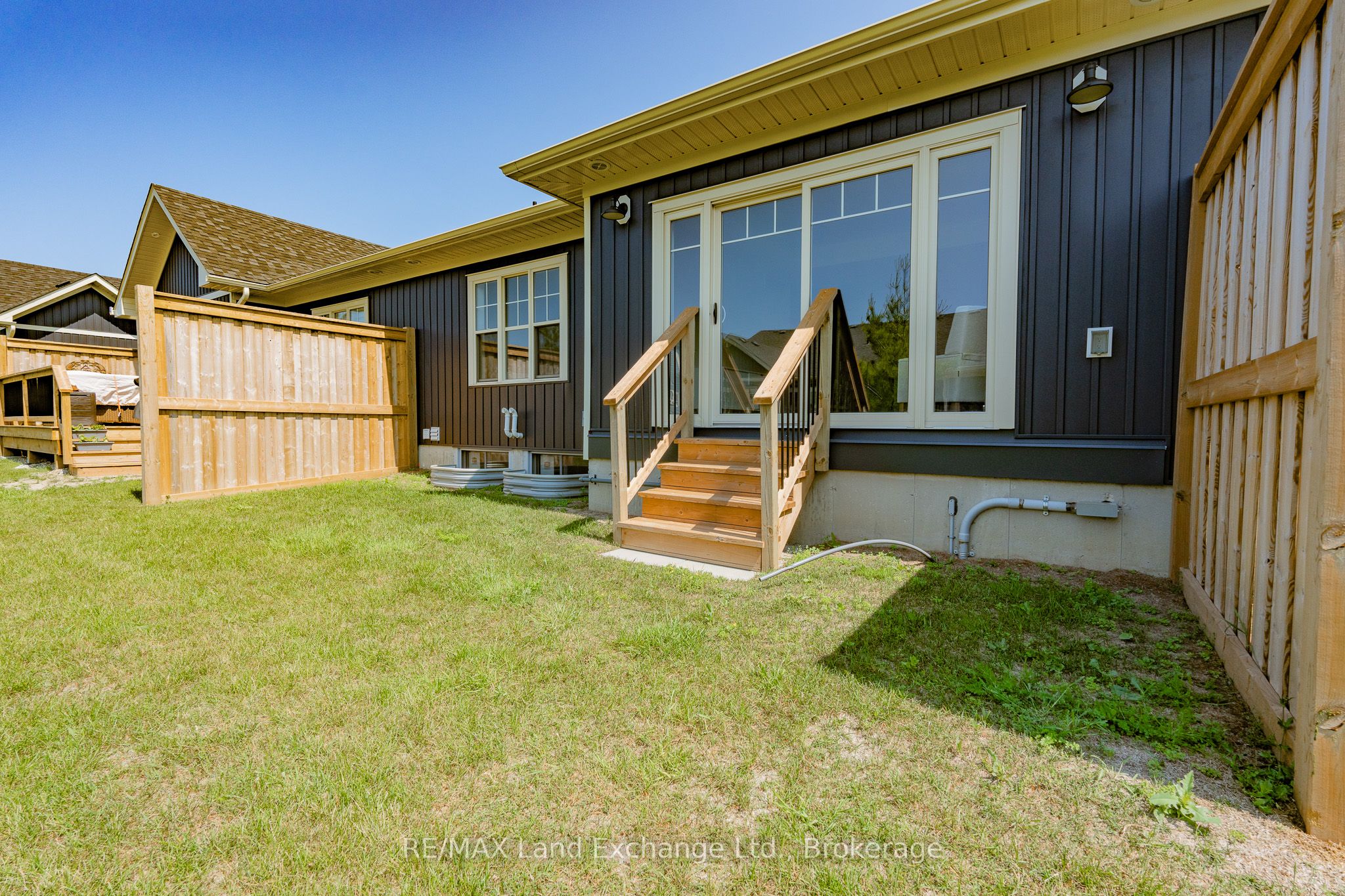 98 Eagle Court Property Photo 34
