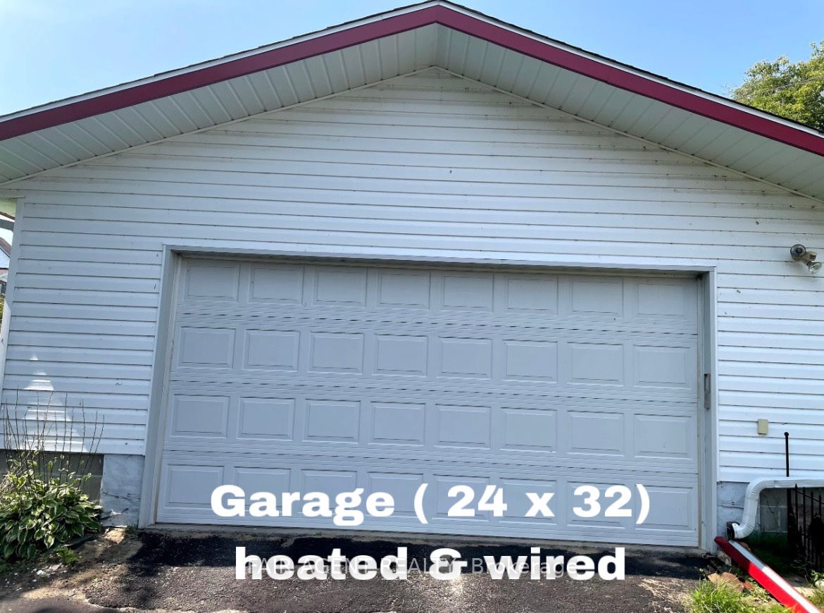 202 Water Street Property Photo 3