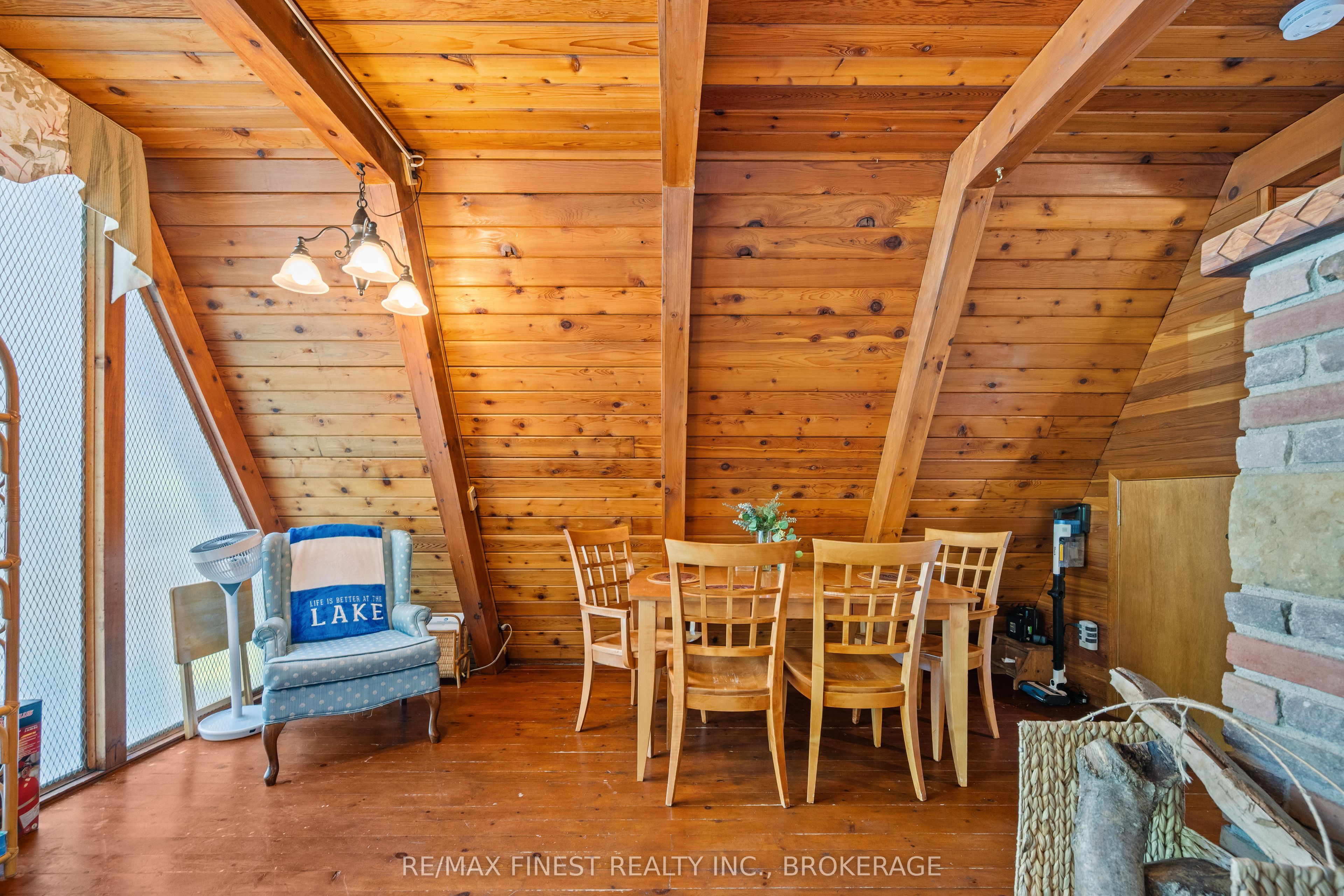 53 Hillside Lane Property Photo 8