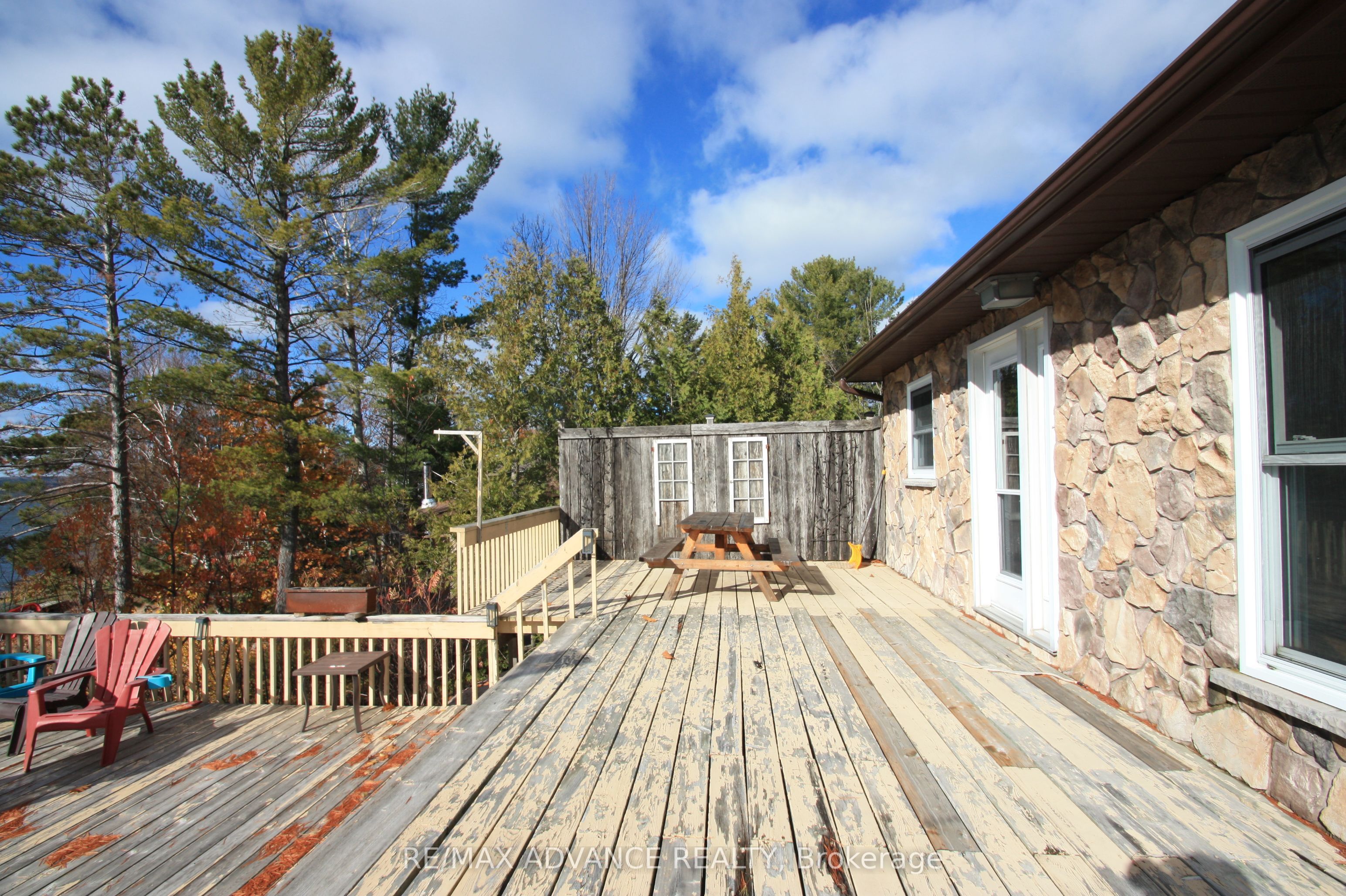 77 Rockview Road Property Photo 40