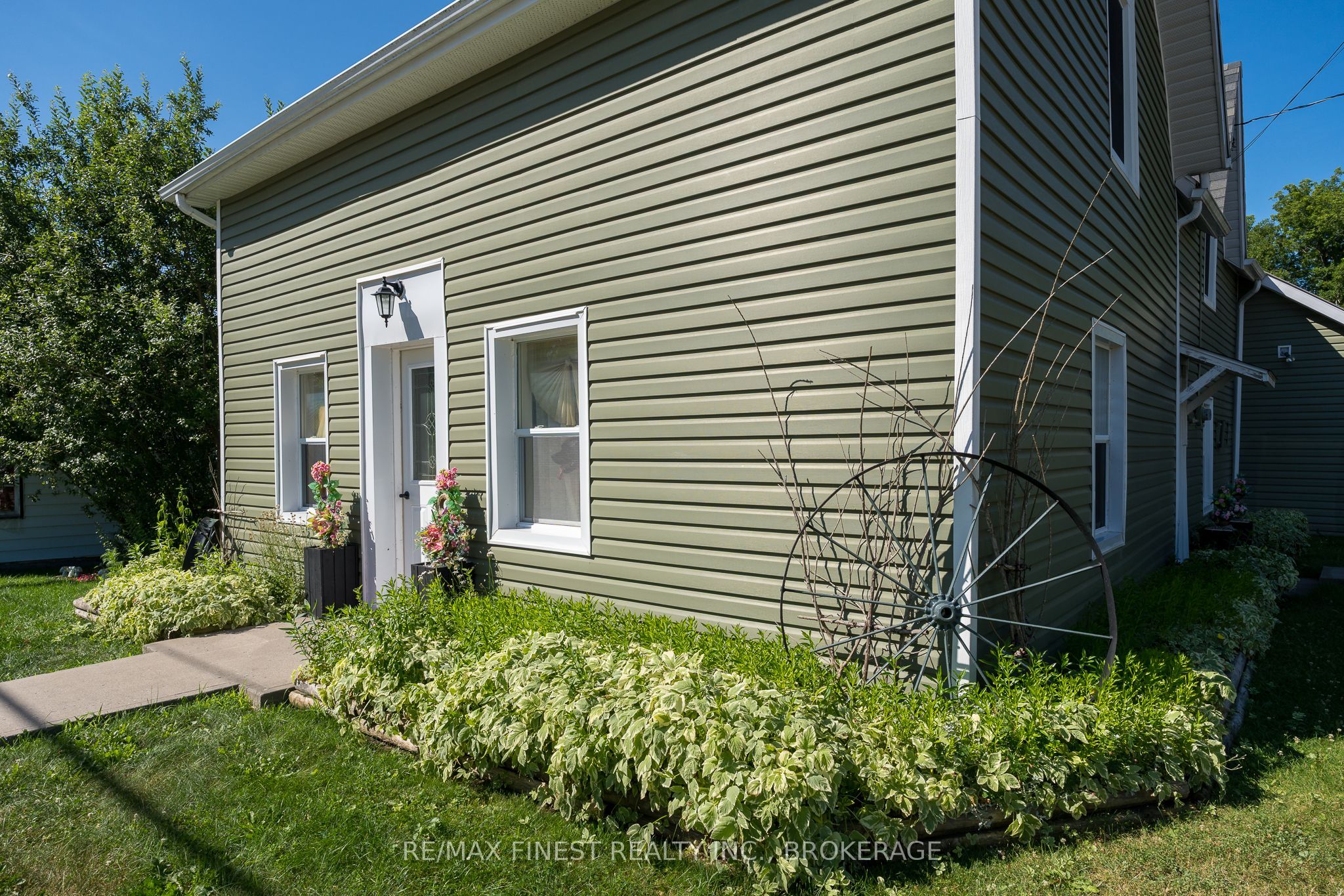 13 Concession Street Property Photo 46