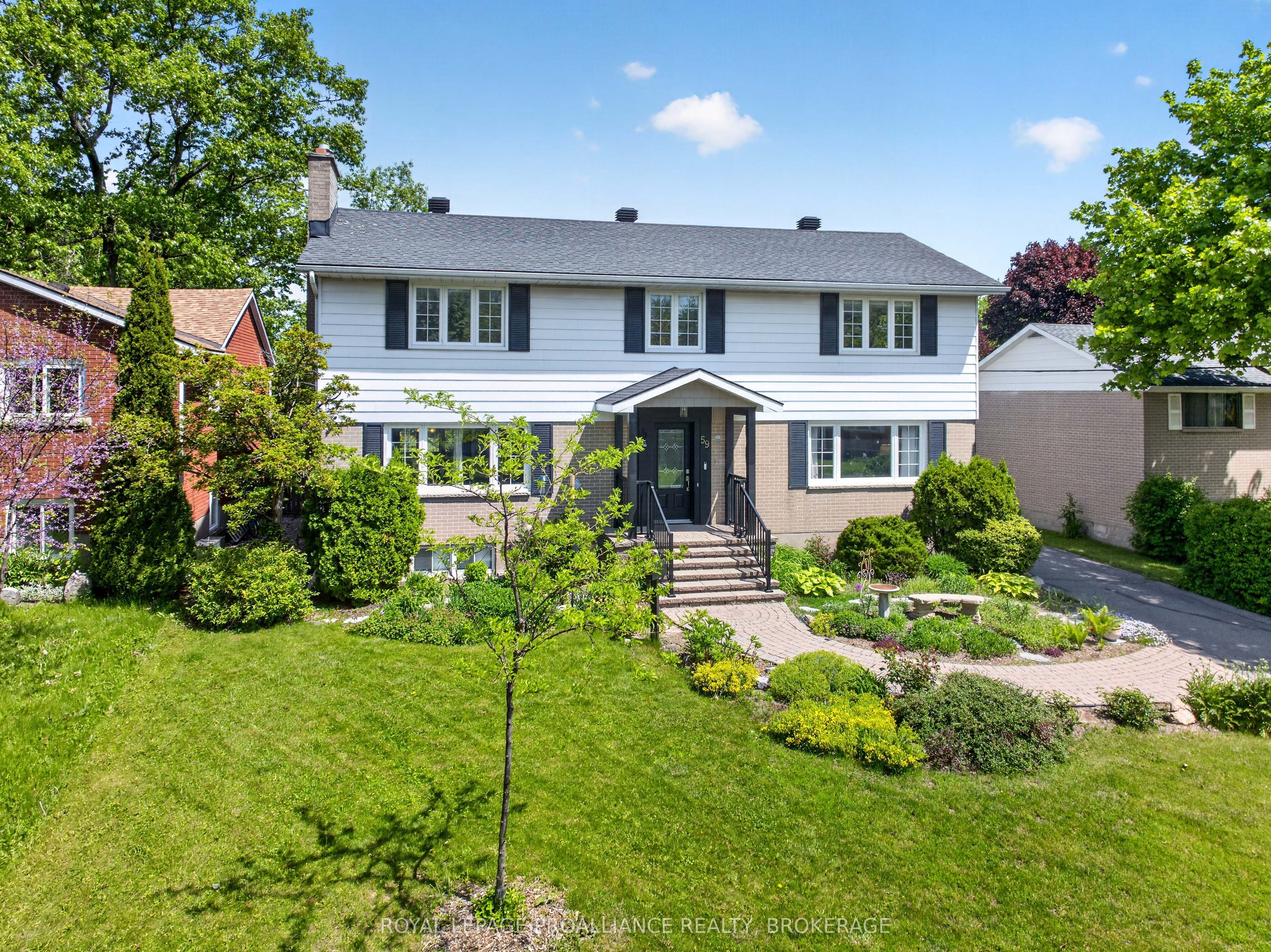 59 Silver Street Property Photo 1