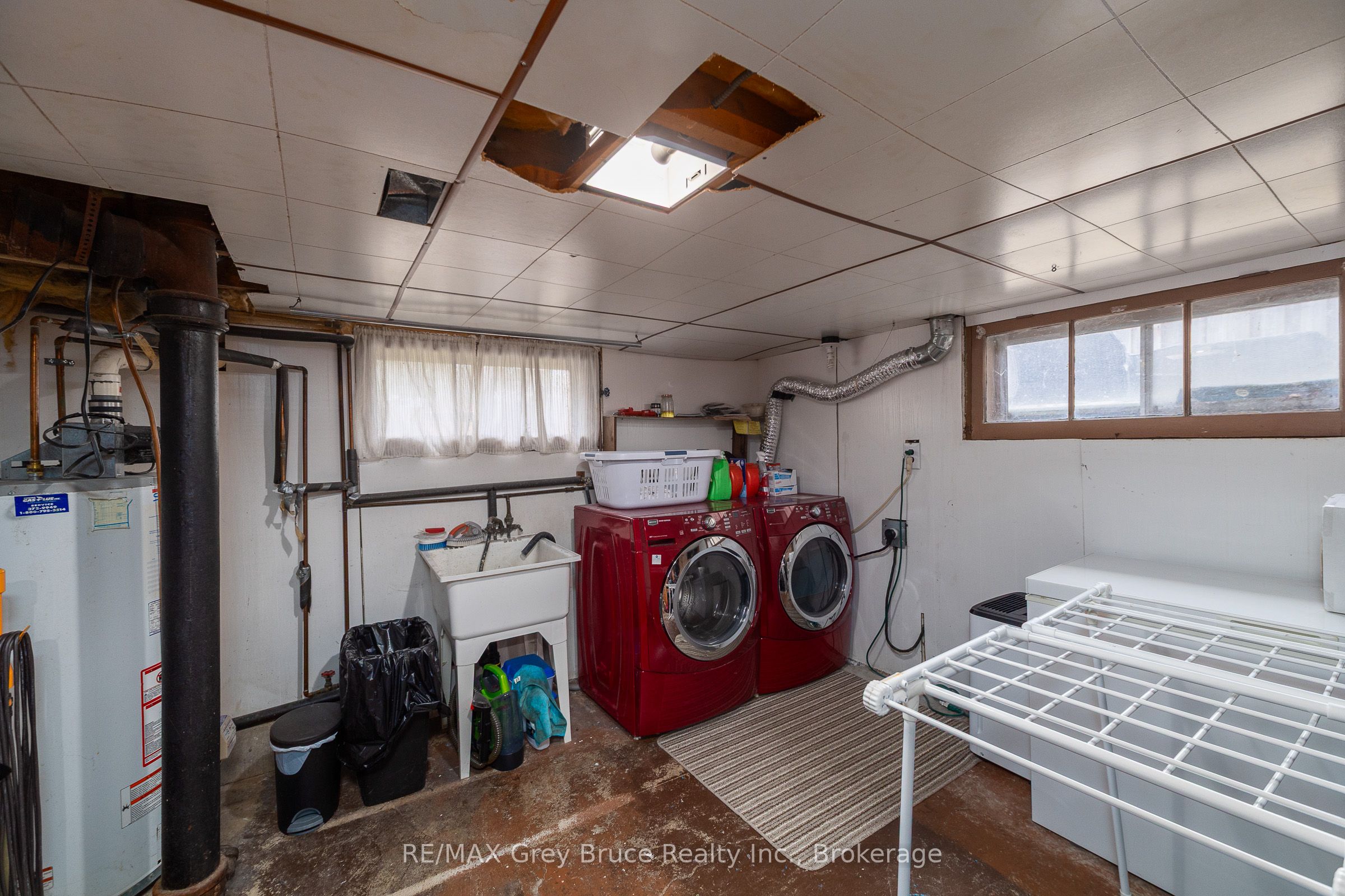 2120 4th Avenue W Property Photo 18