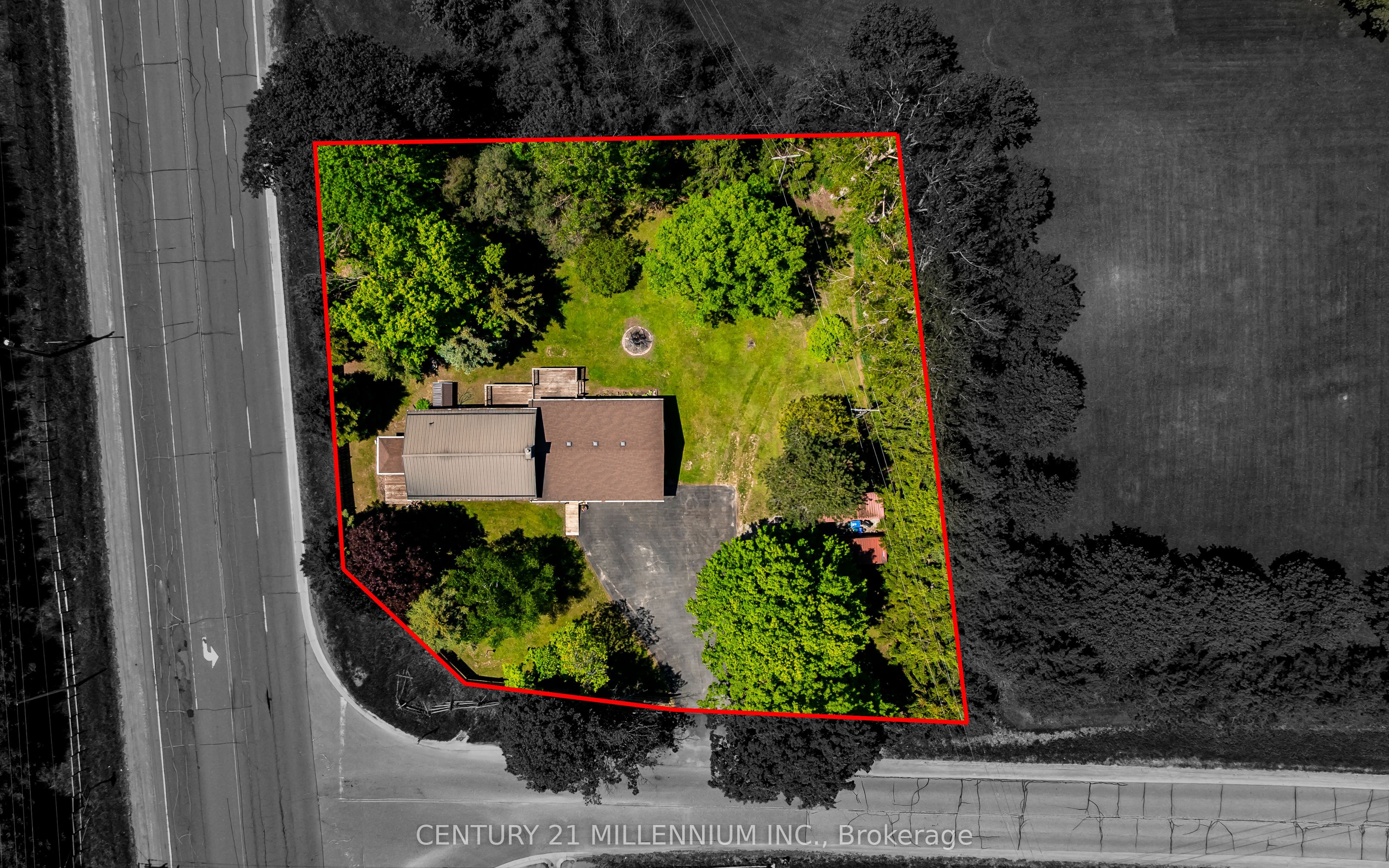 793004 3rd Line Ehs Line Property Photo 5