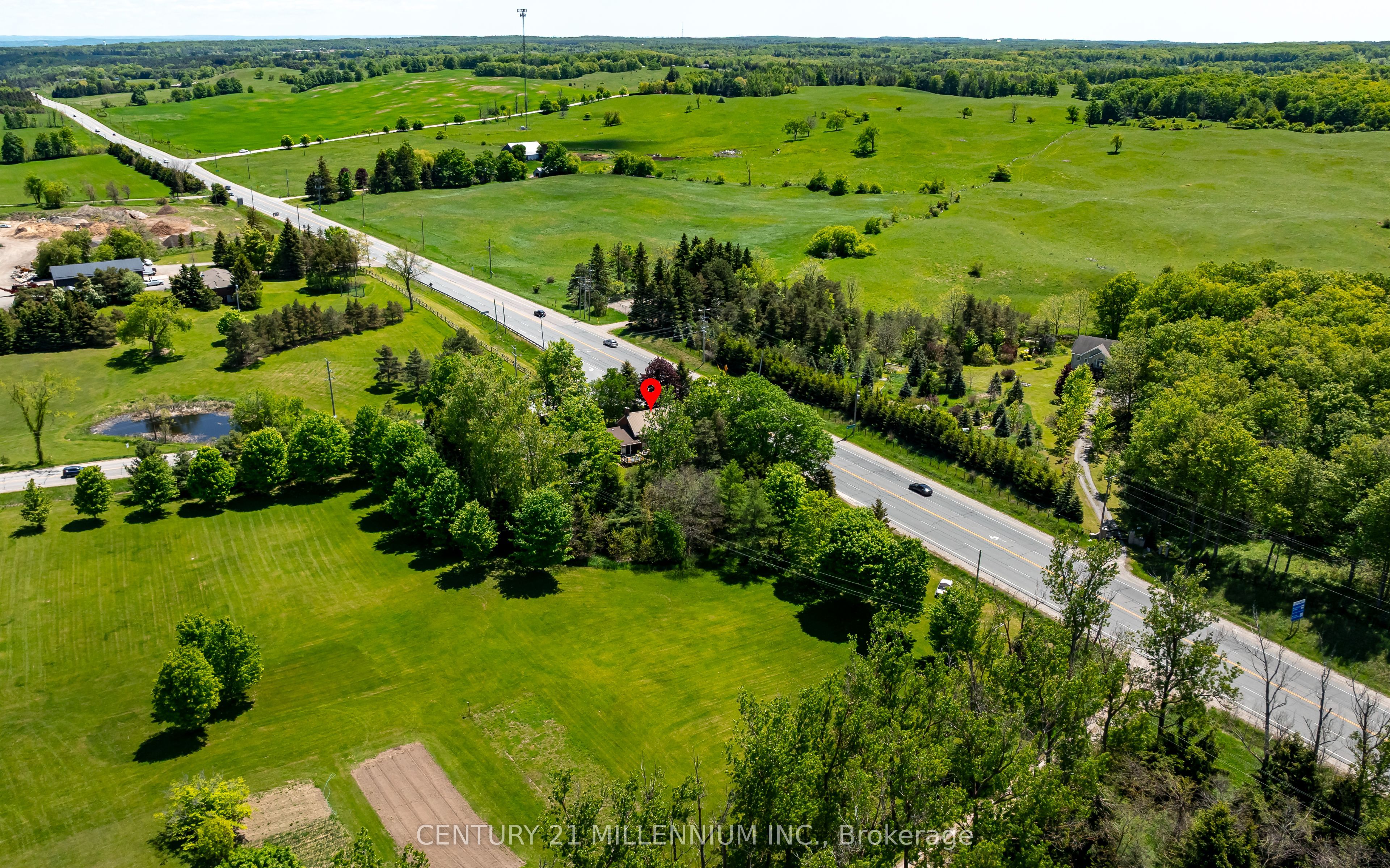 793004 3rd Line Ehs Line Property Photo 6