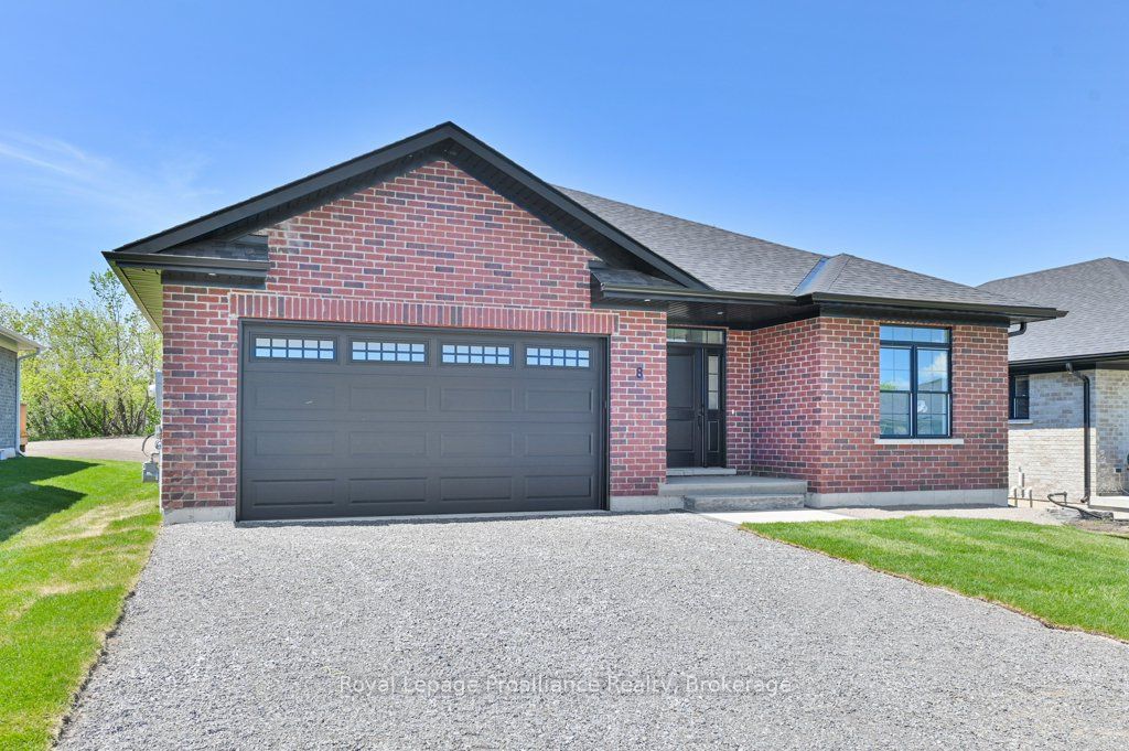 8 Dunmor Street Property Photo 2
