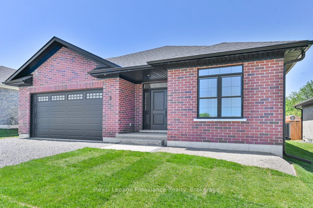 8 Dunmor Street Property Photo 3