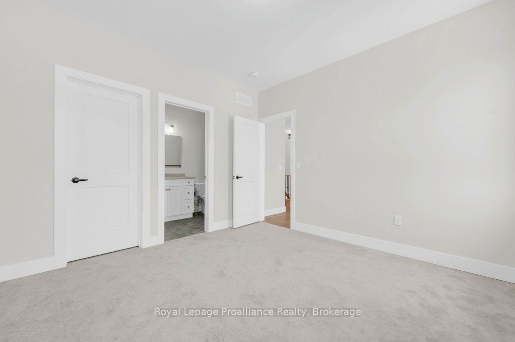 8 Dunmor Street Property Photo 23