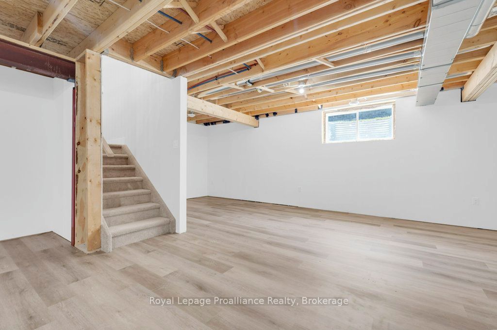 8 Dunmor Street Property Photo 25