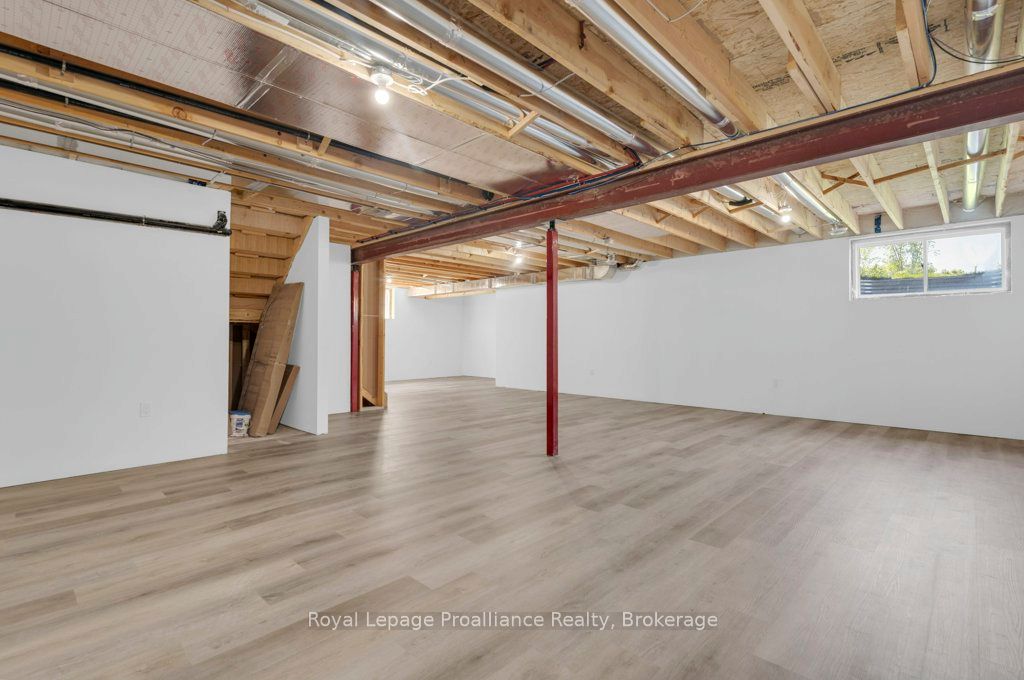 8 Dunmor Street Property Photo 29