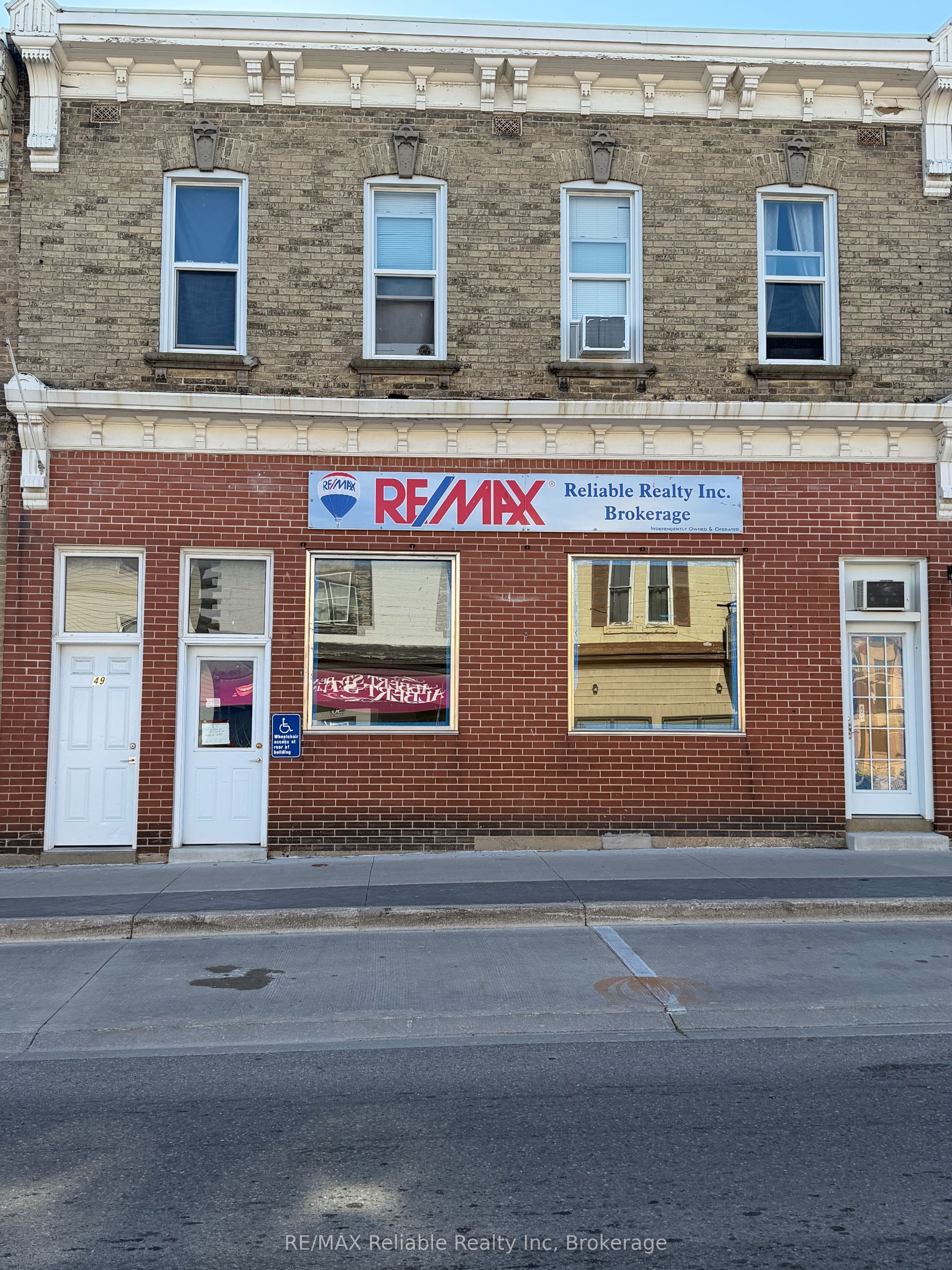47 Albert Street Property Photo 1