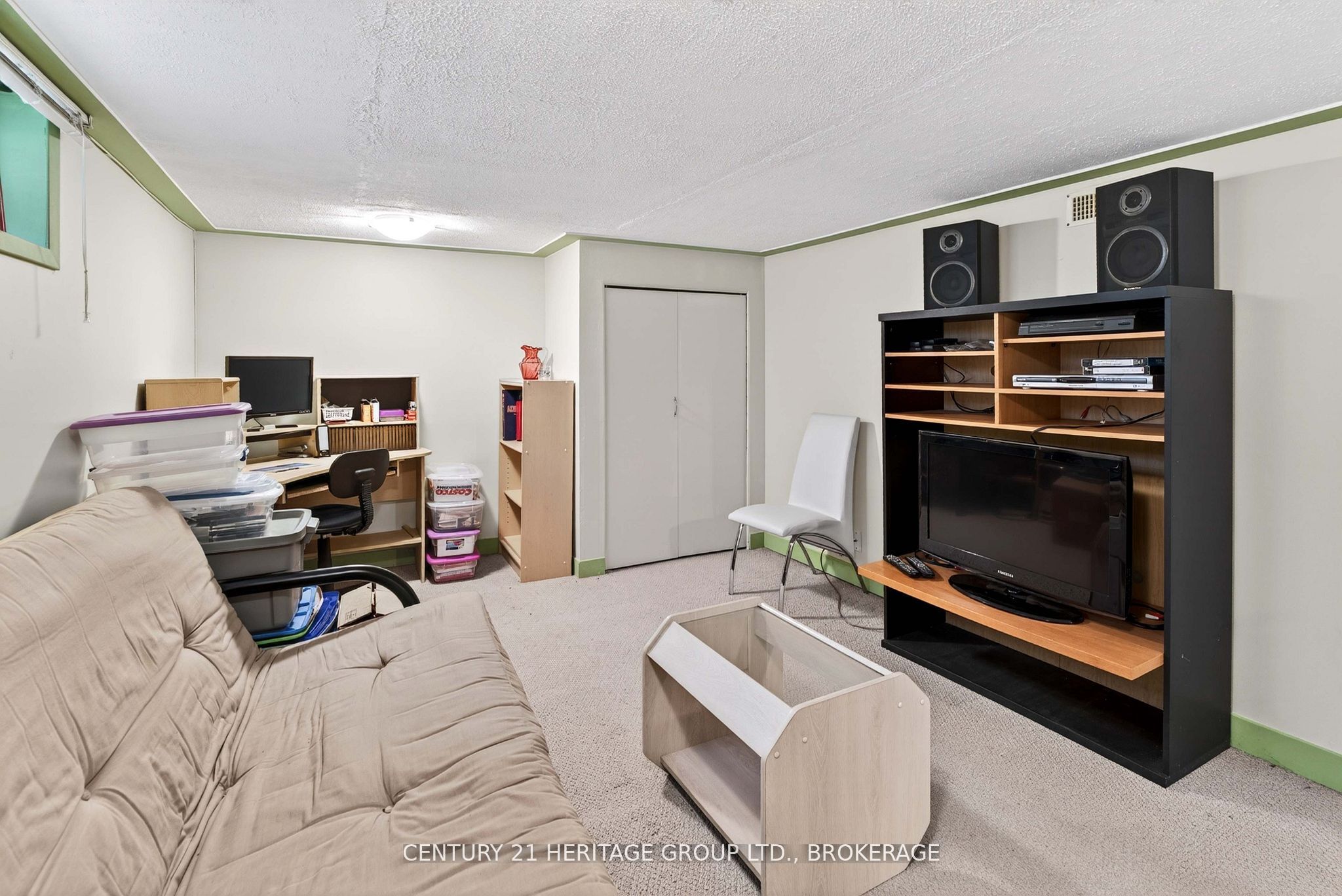 75 Mortensen Drive Property Photo 9