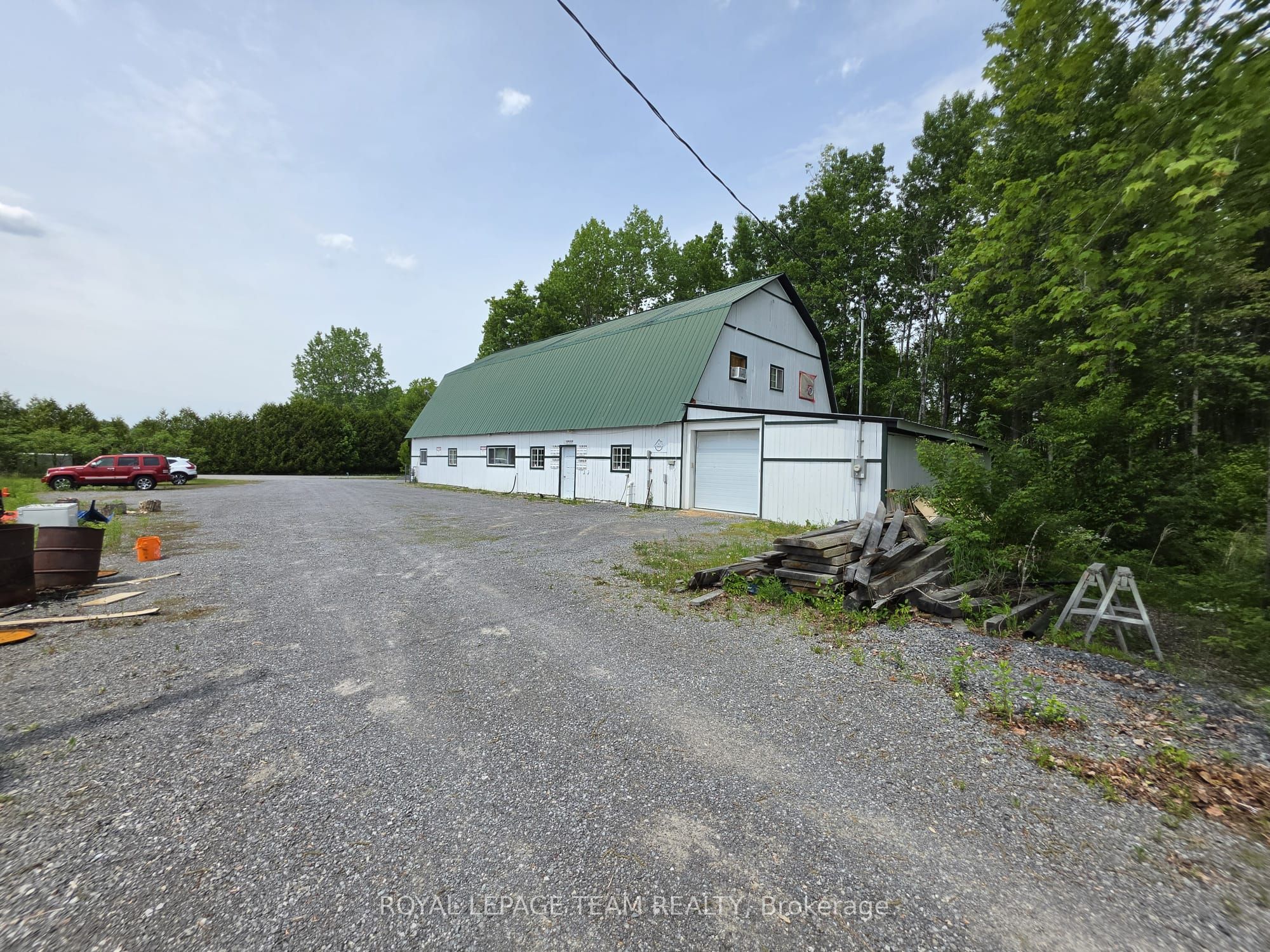 106-116 Constance Creek Drive Property Photo 4