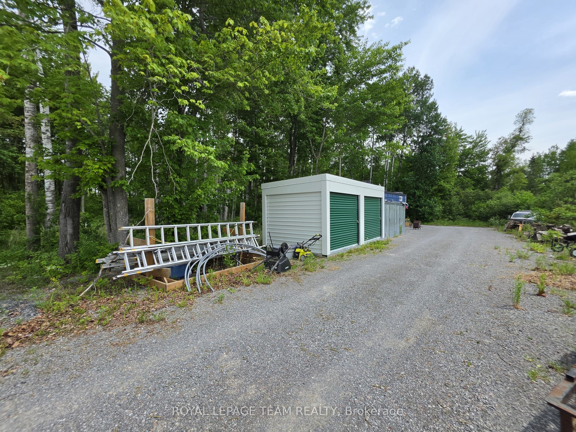 106-116 Constance Creek Drive Property Photo 28
