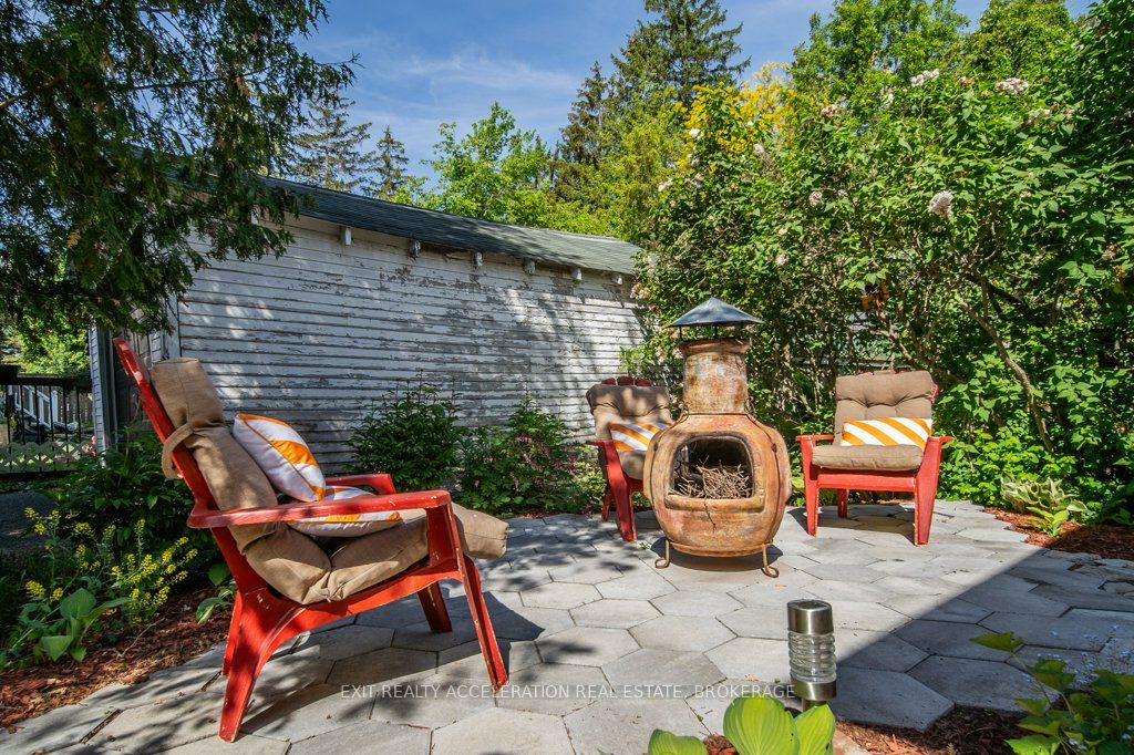 106 Donald Street Property Photo 34