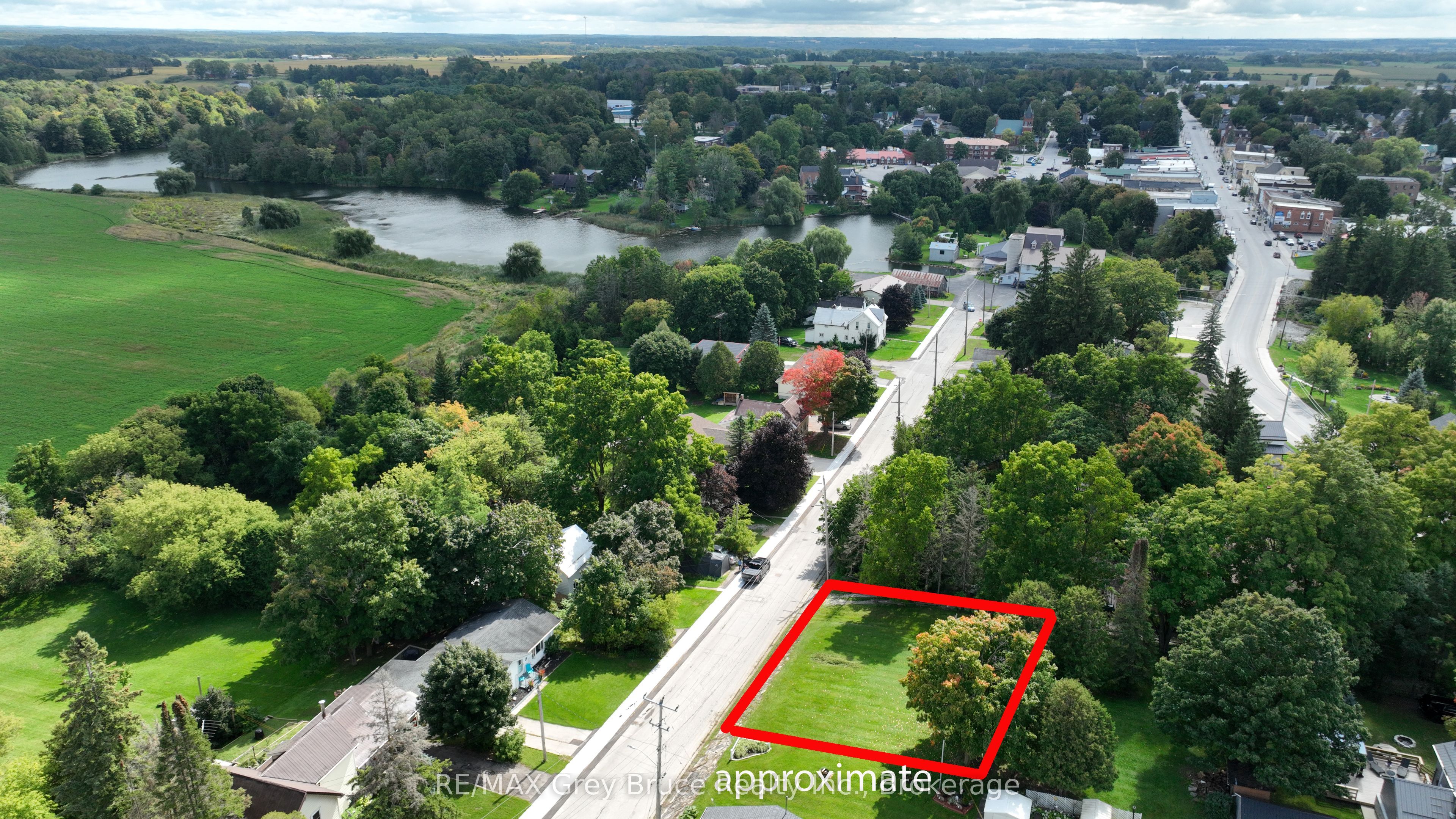 Pt Lot 2 2nd Avenue Property Photo 11