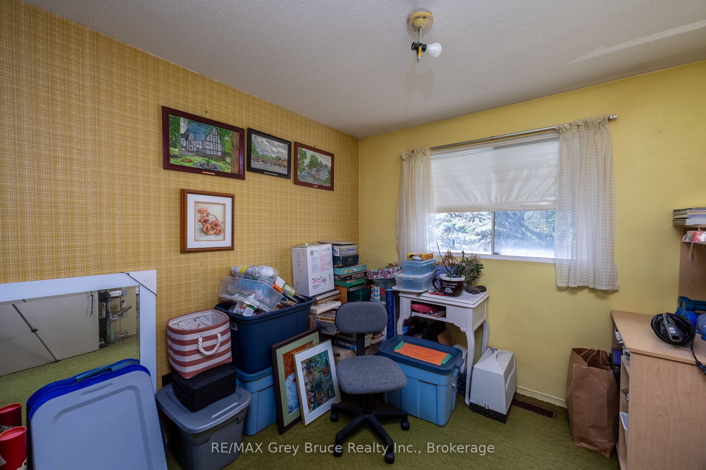 1068 11th Street E Property Photo 14