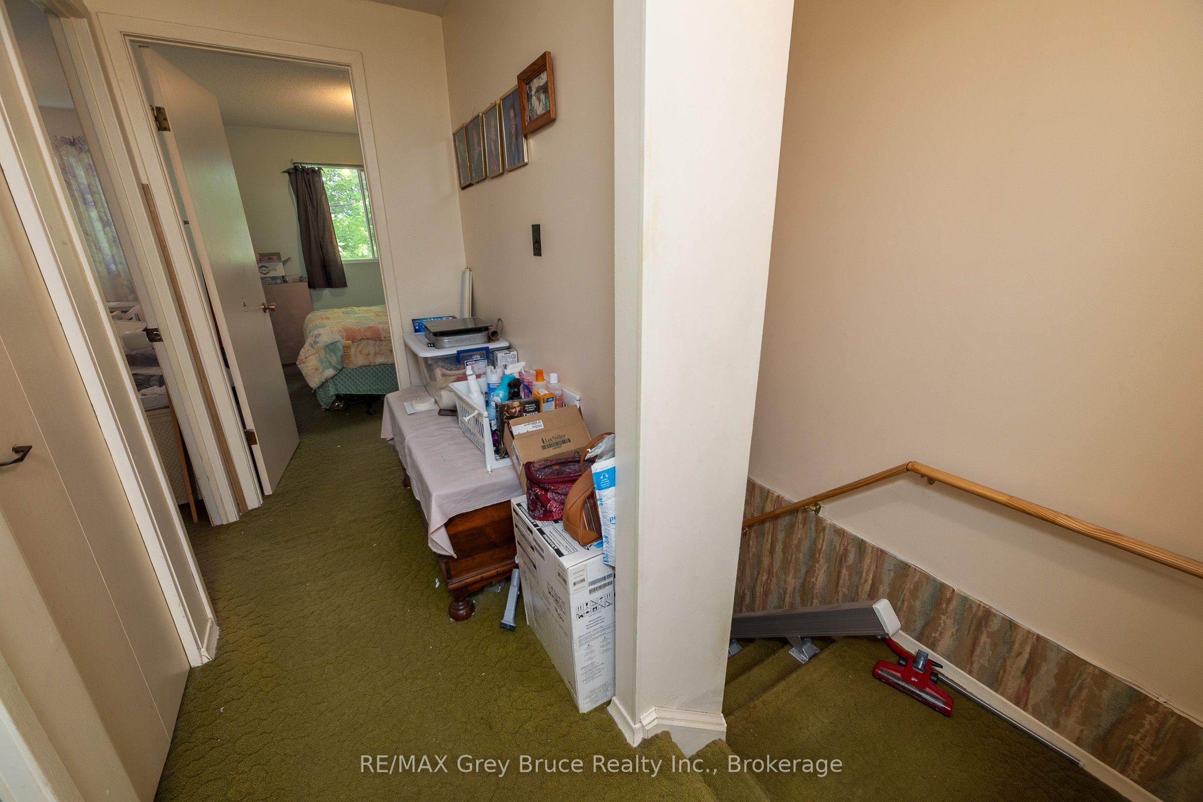 1068 11th Street E Property Photo 16