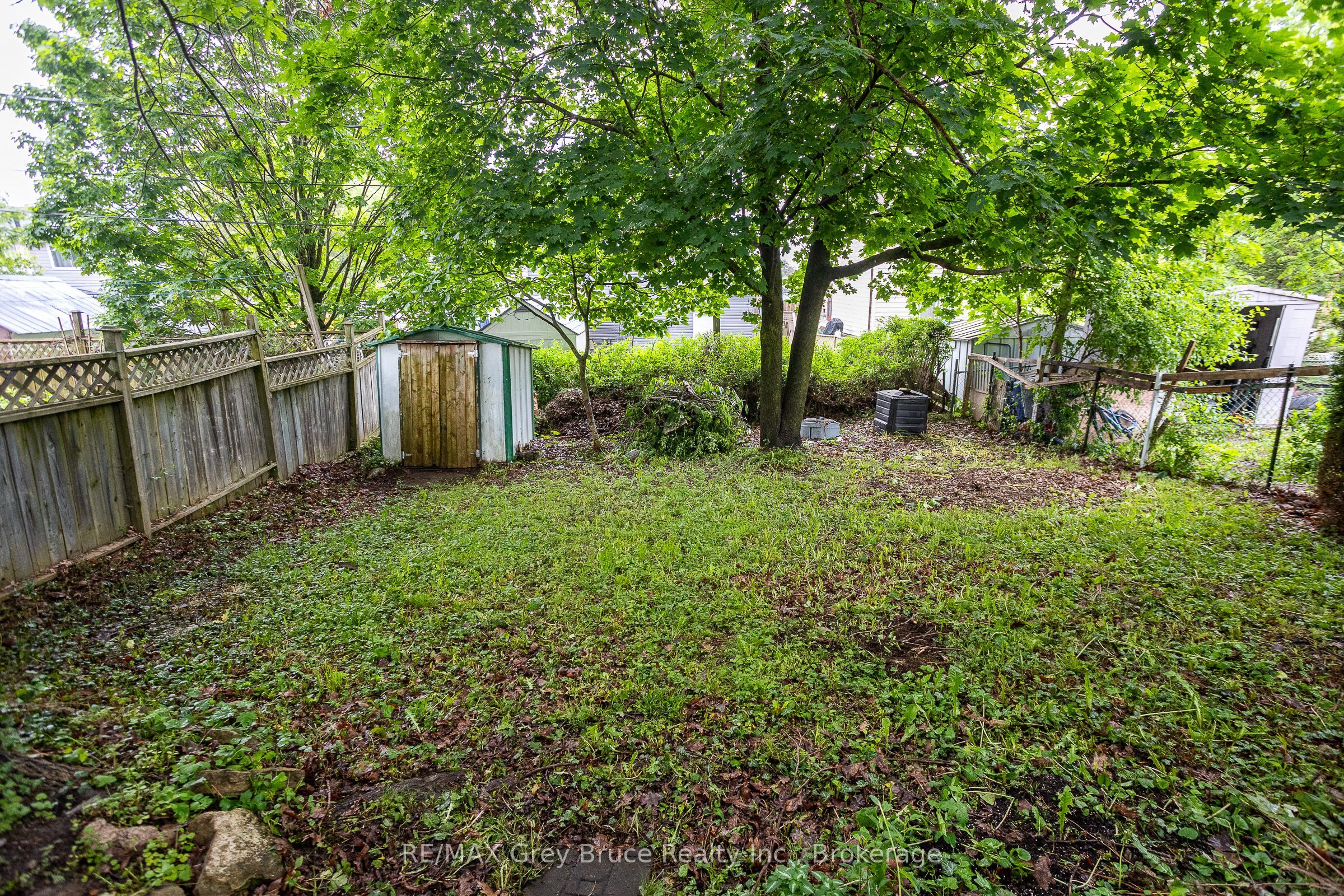 1068 11th Street E Property Photo 26