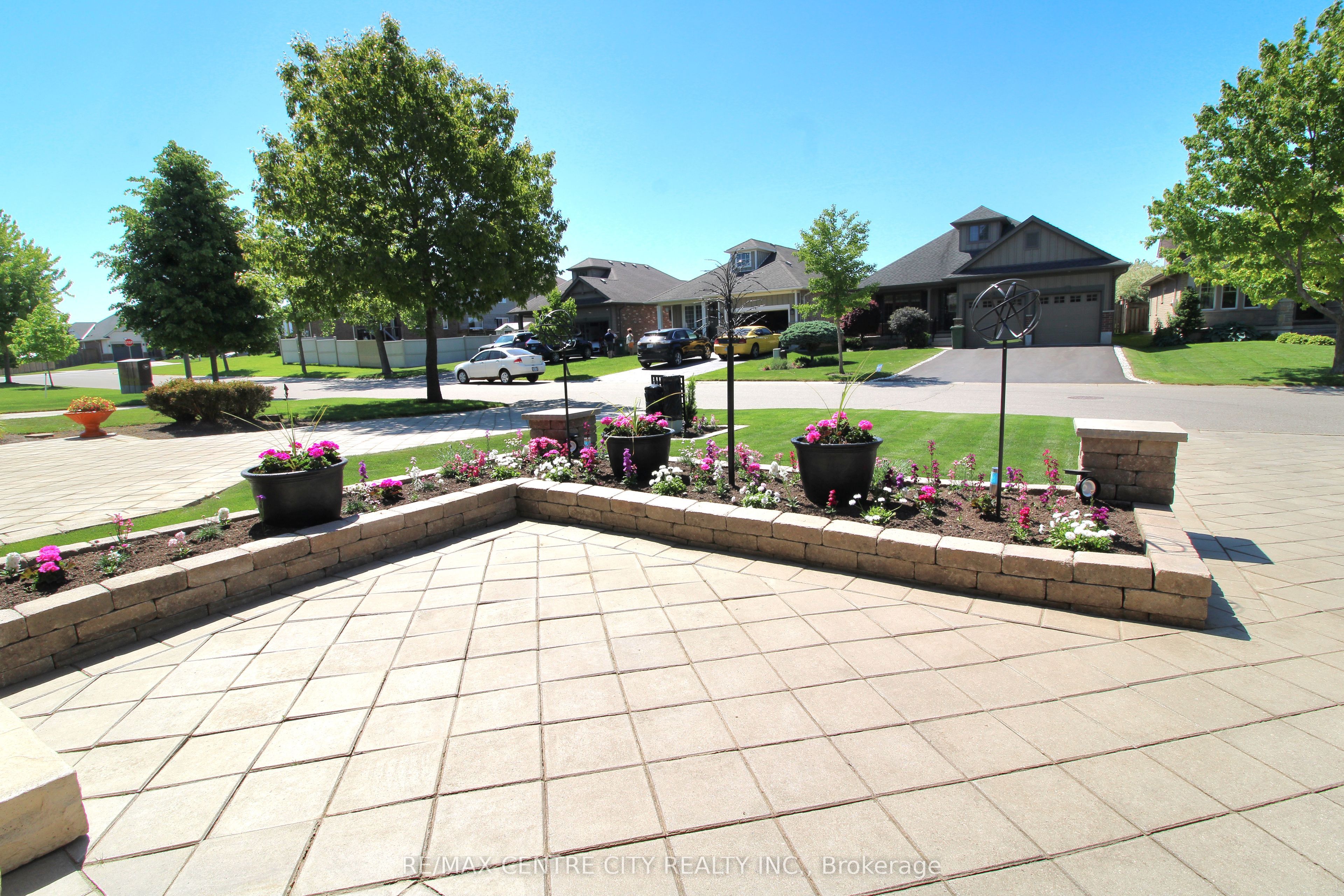 5 Cherry Blossom Lane Property Photo 4