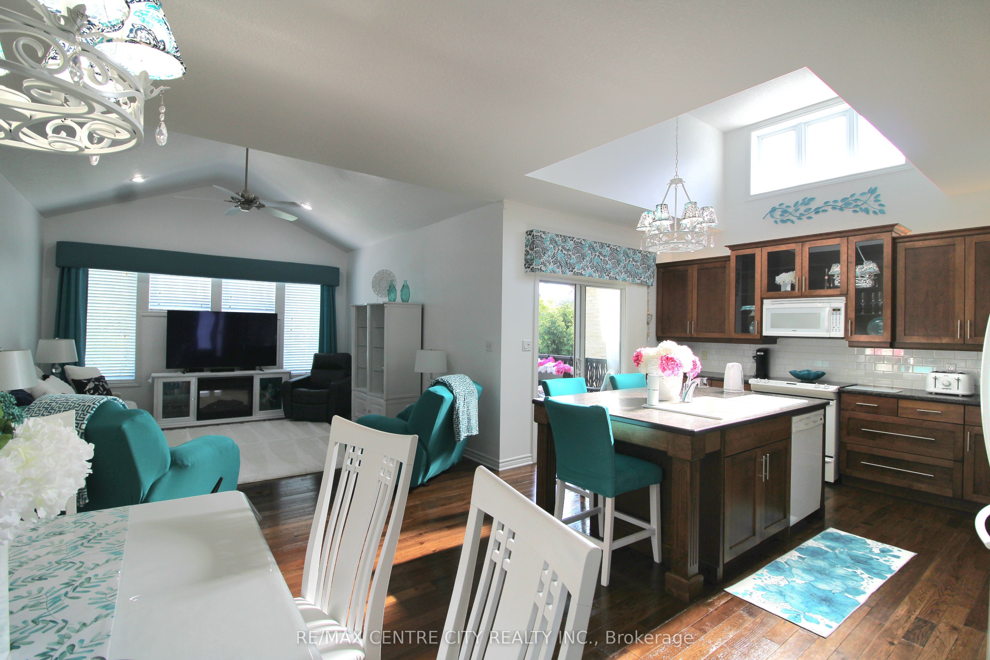 5 Cherry Blossom Lane Property Photo 7