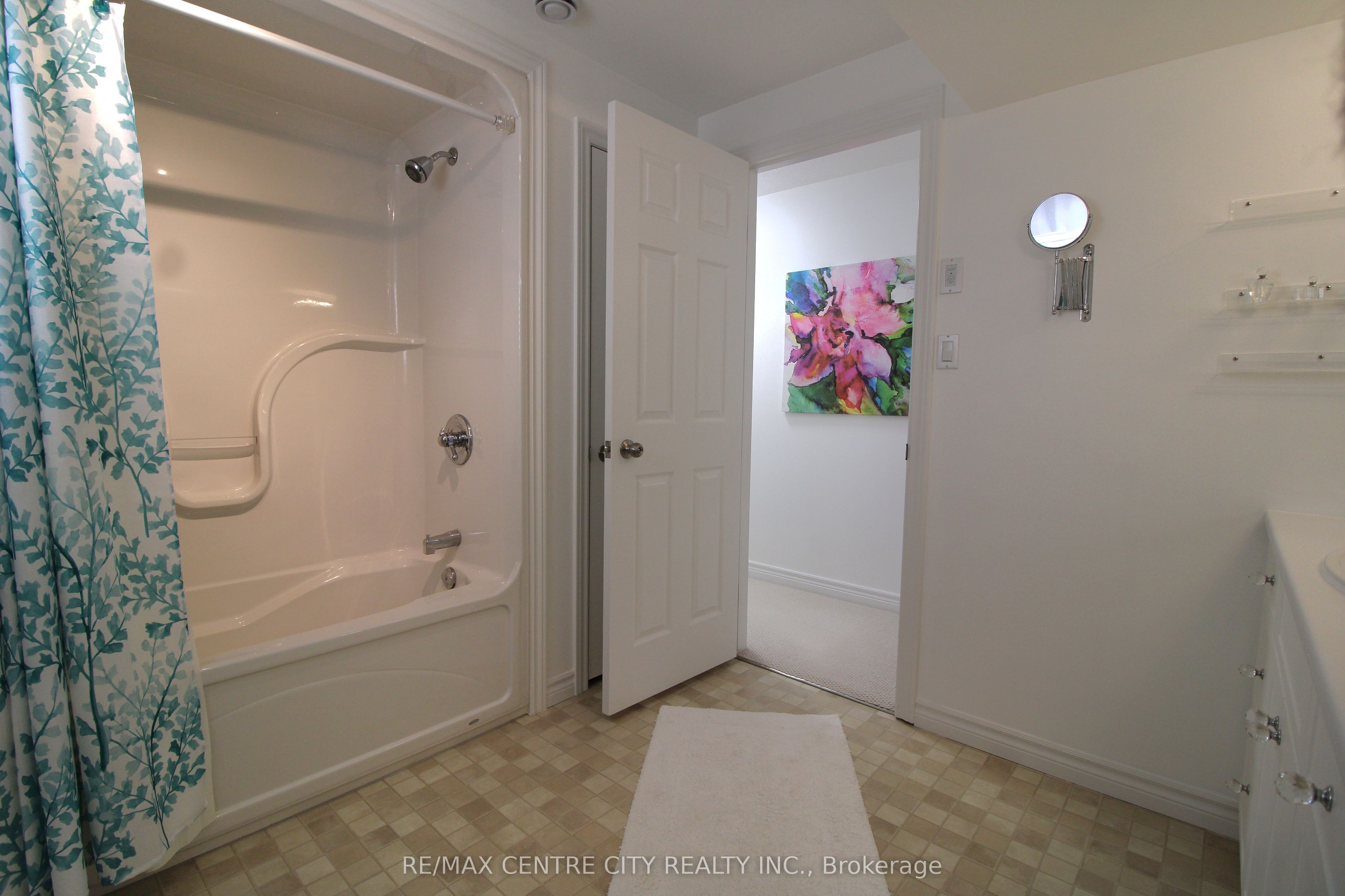 5 Cherry Blossom Lane Property Photo 26
