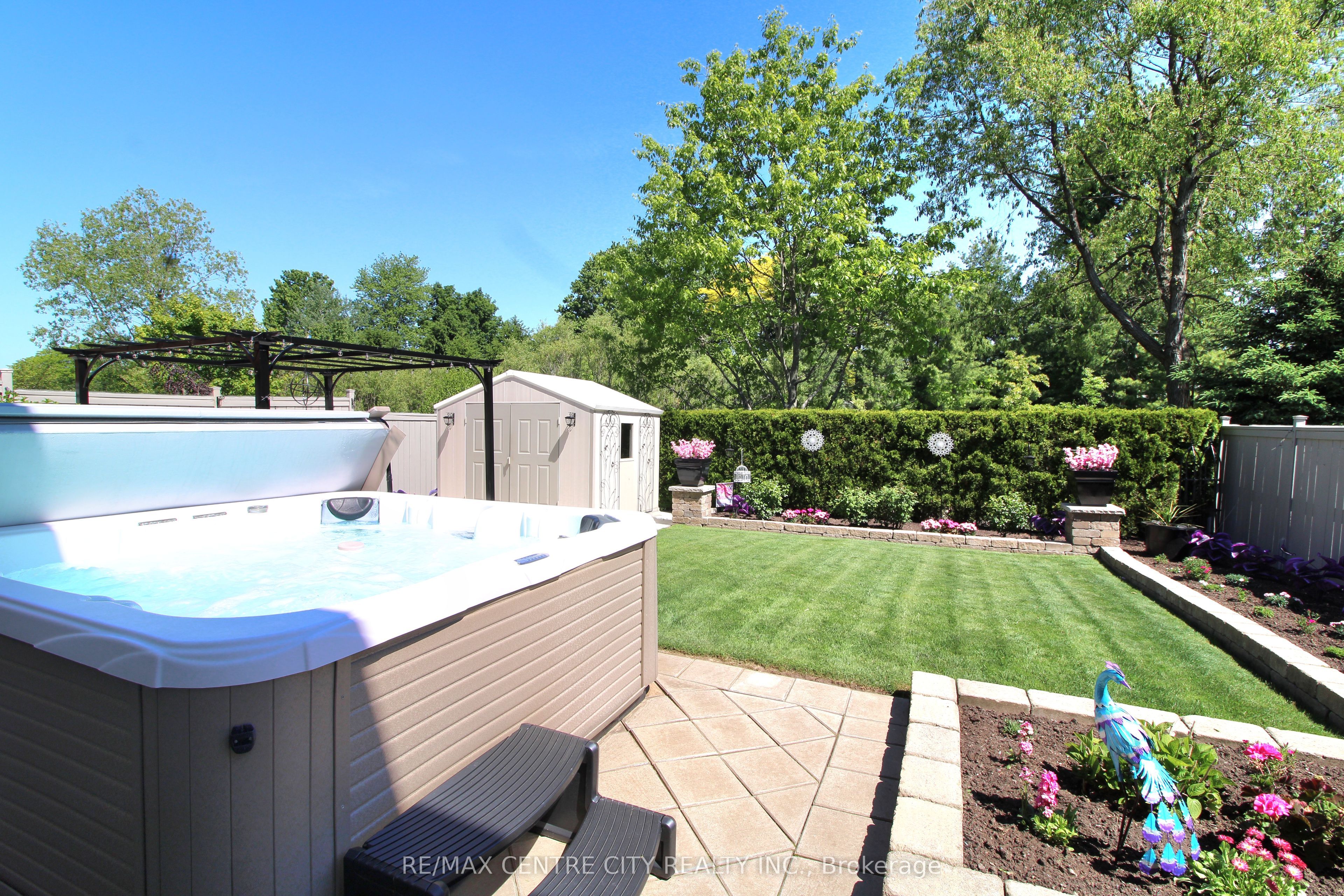 5 Cherry Blossom Lane Property Photo 30
