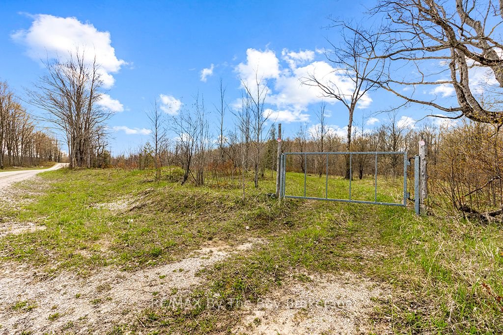 353814 Osprey Artemesia Townline Property Photo 11