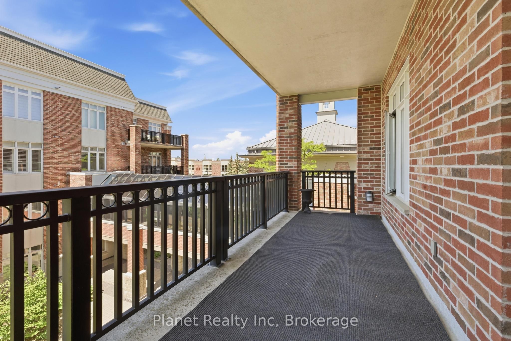 71 Bayberry Drive D301 Property Photo 24