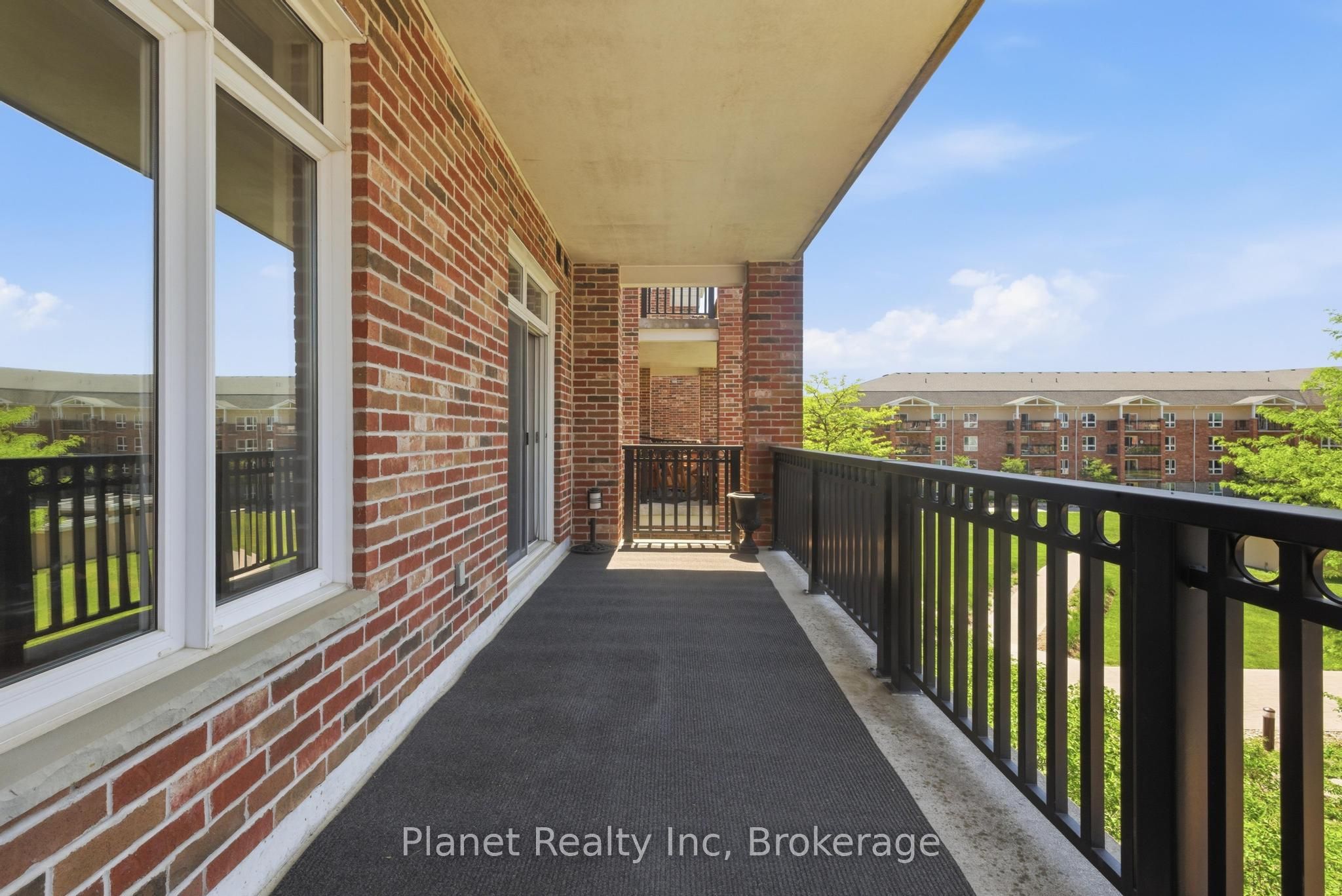 71 Bayberry Drive D301 Property Photo 25