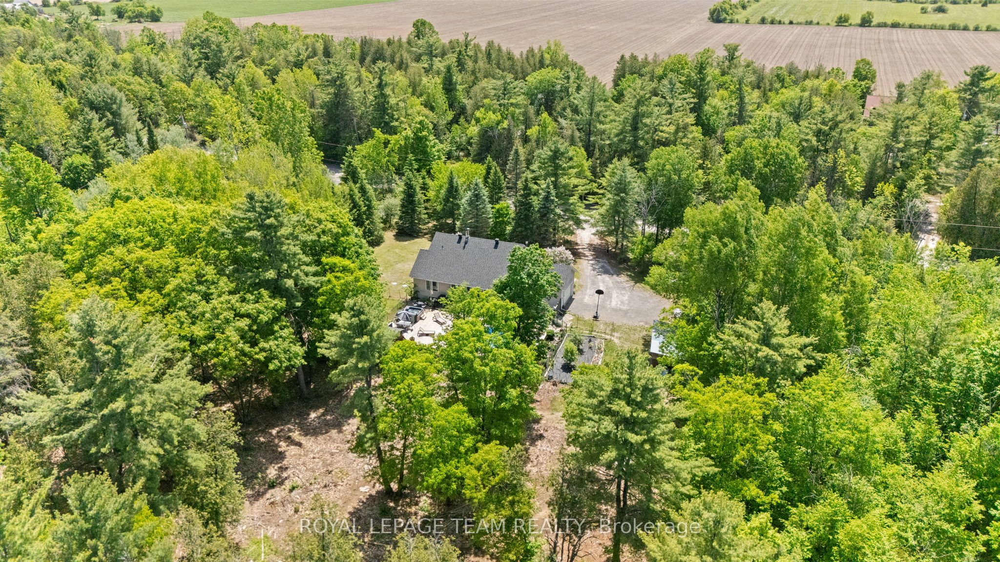 5040 Stonecrest Road Property Photo 10