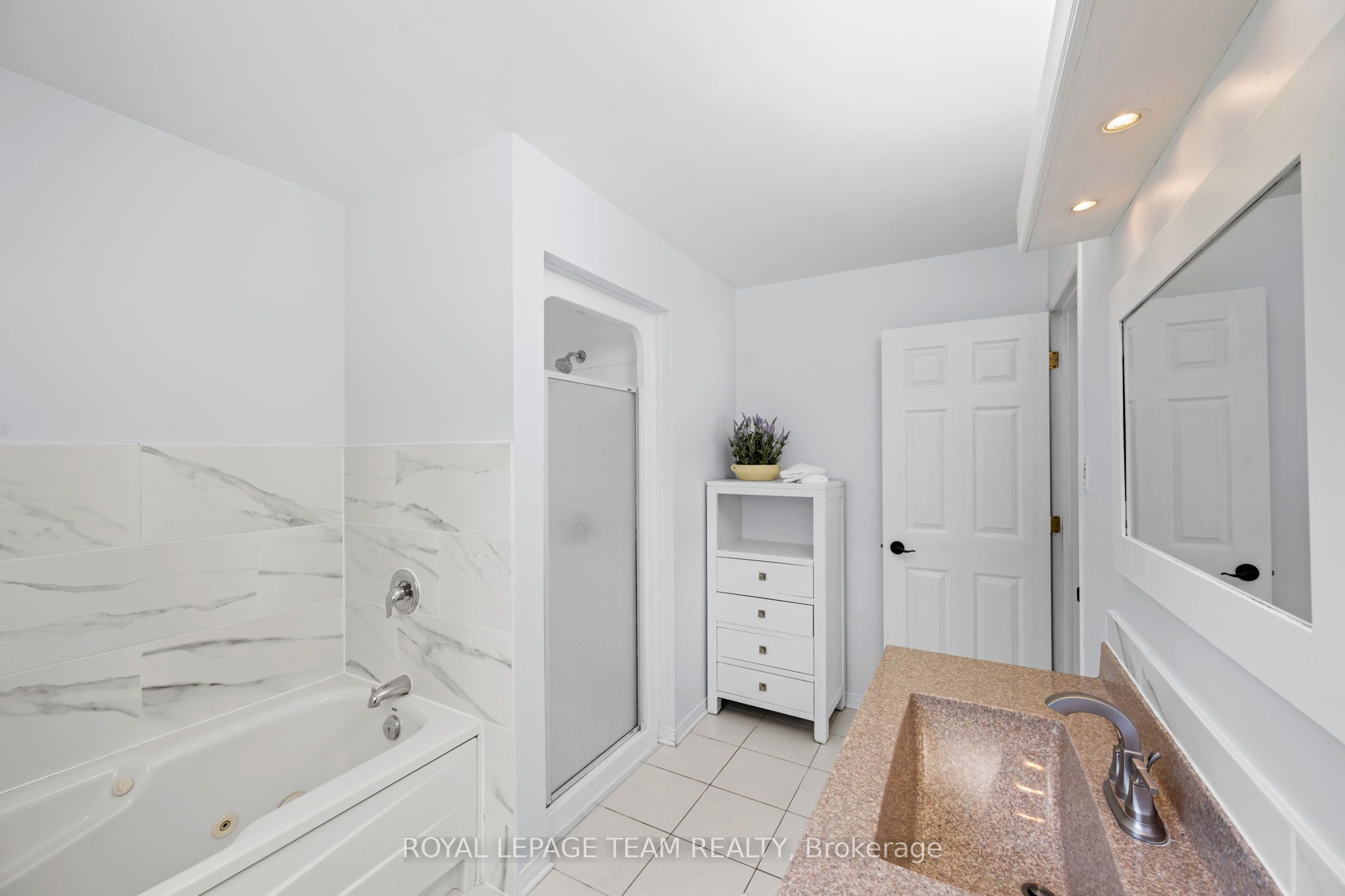 5040 Stonecrest Road Property Photo 26