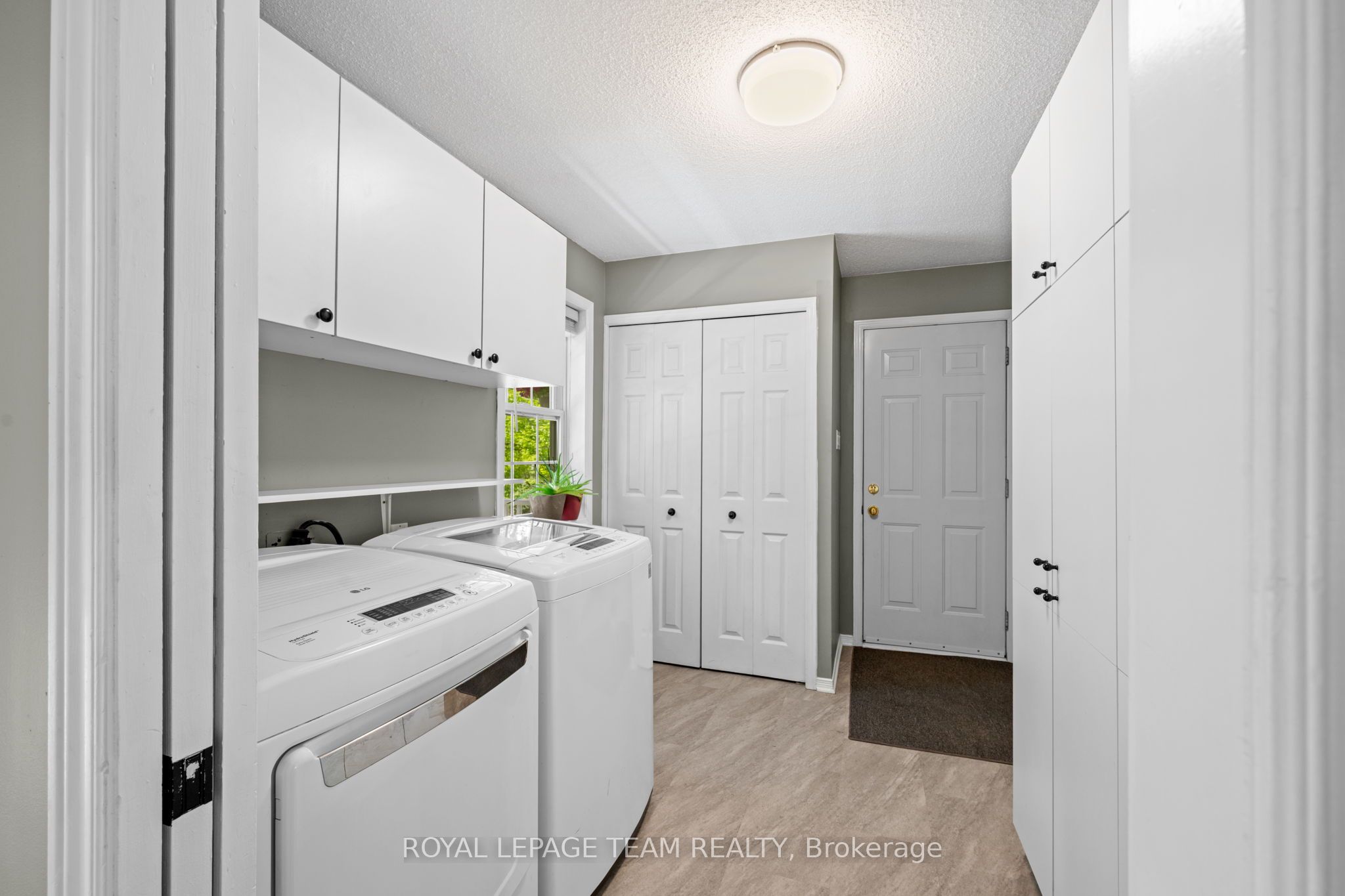 5040 Stonecrest Road Property Photo 32