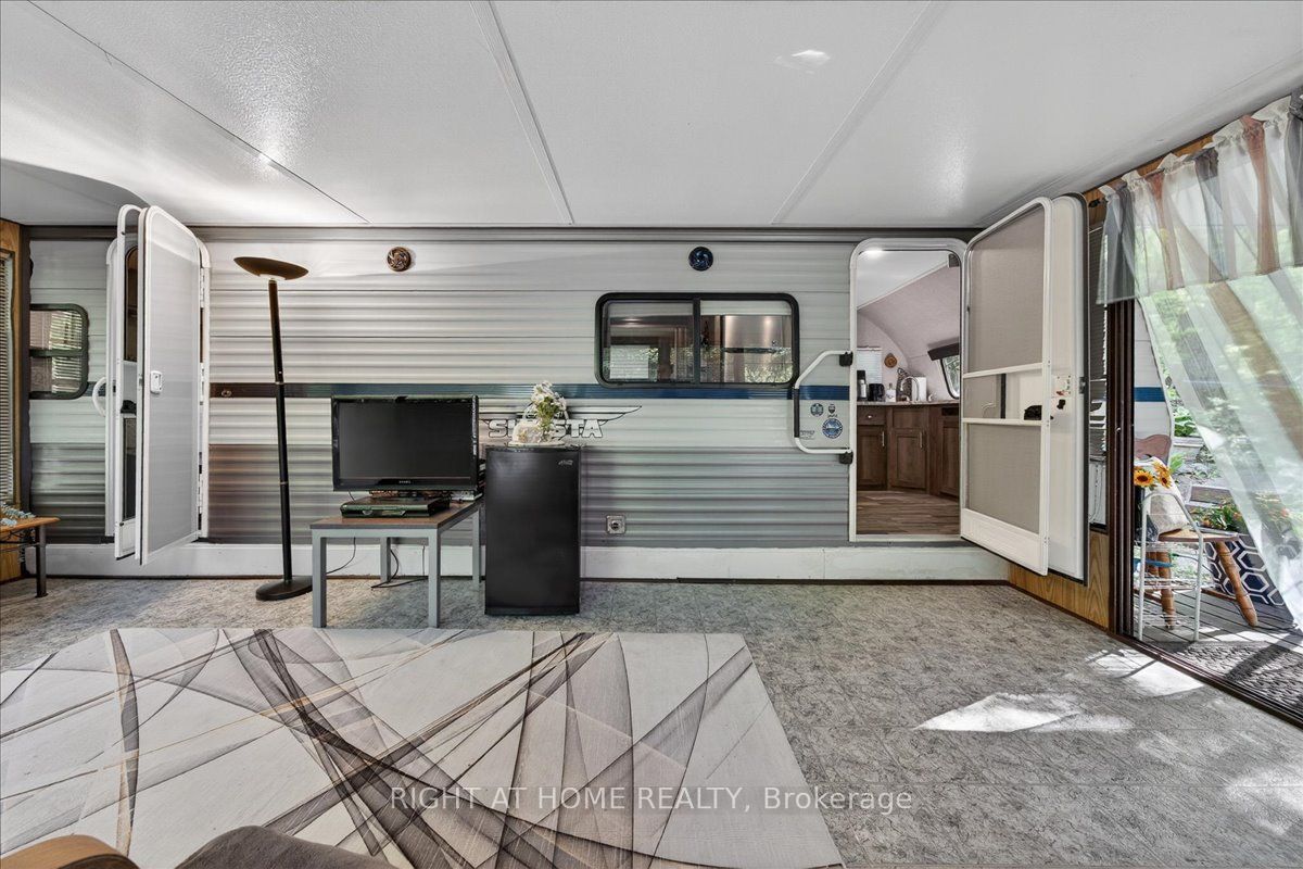 142571 35 Road 201 Property Photo 6