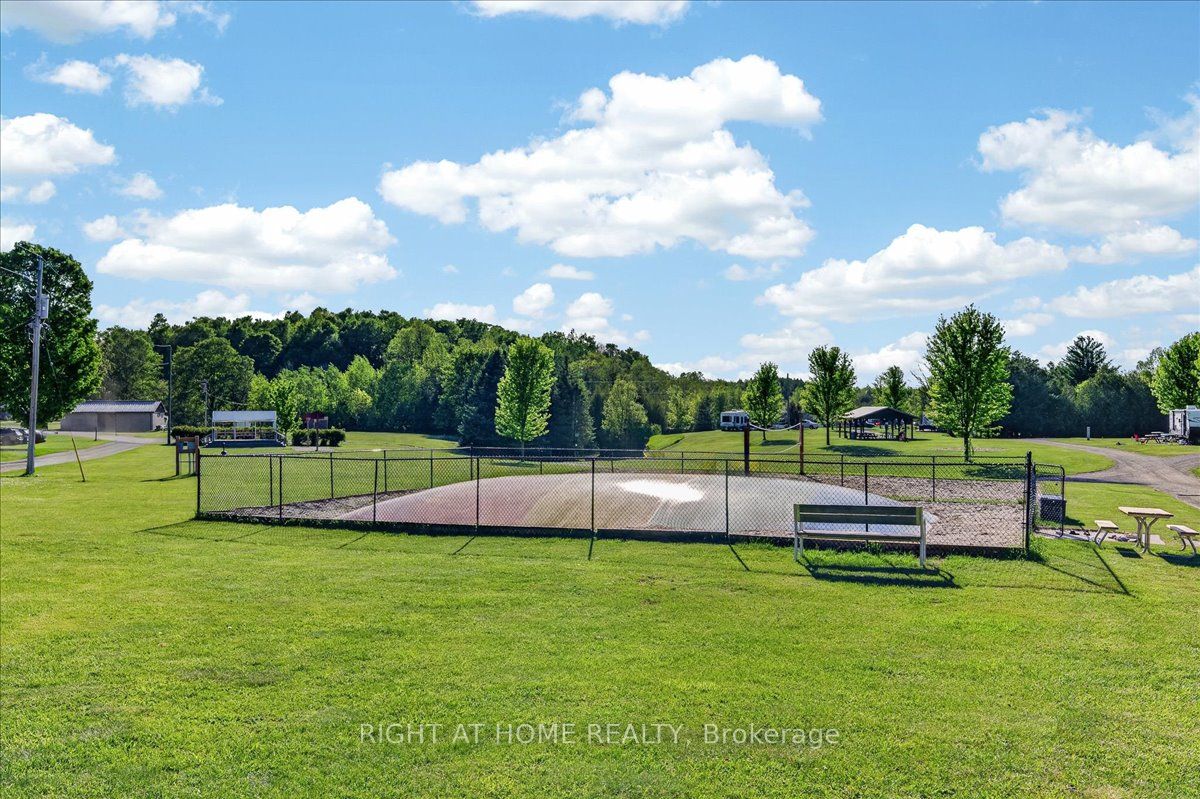 142571 35 Road 201 Property Photo 34