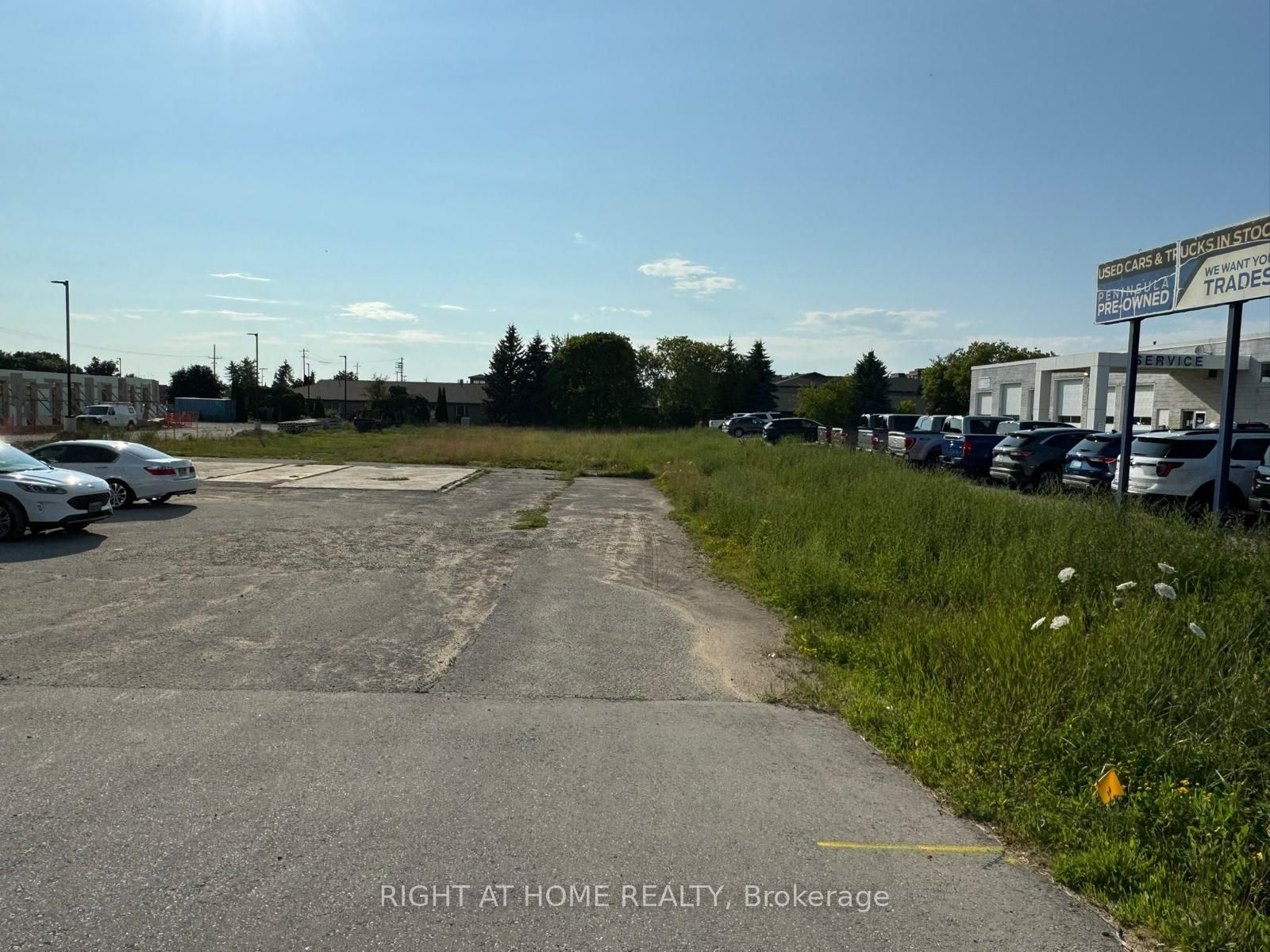 1032 Goderich Street Property Photo 1