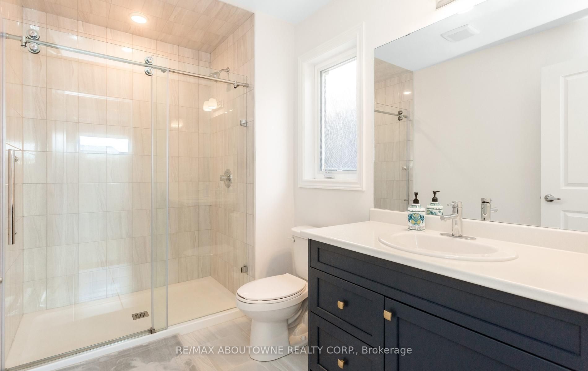 10 Mcgovern Lane Property Photo 33