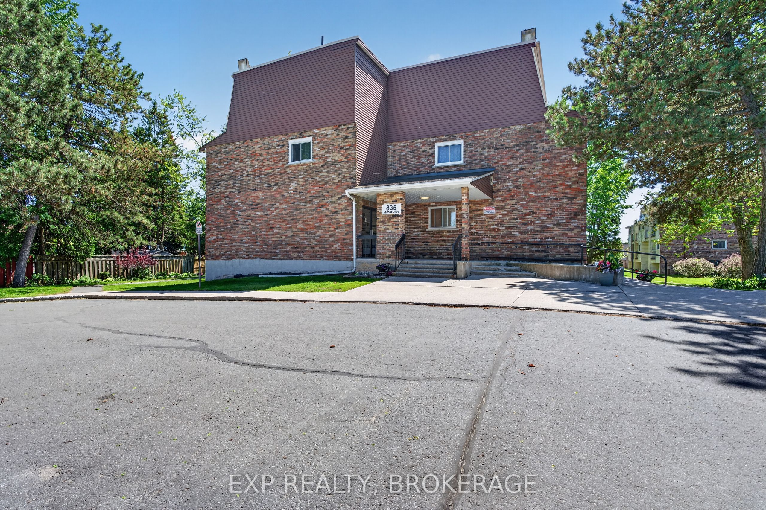 835 Milford Drive 105 Property Photo 2