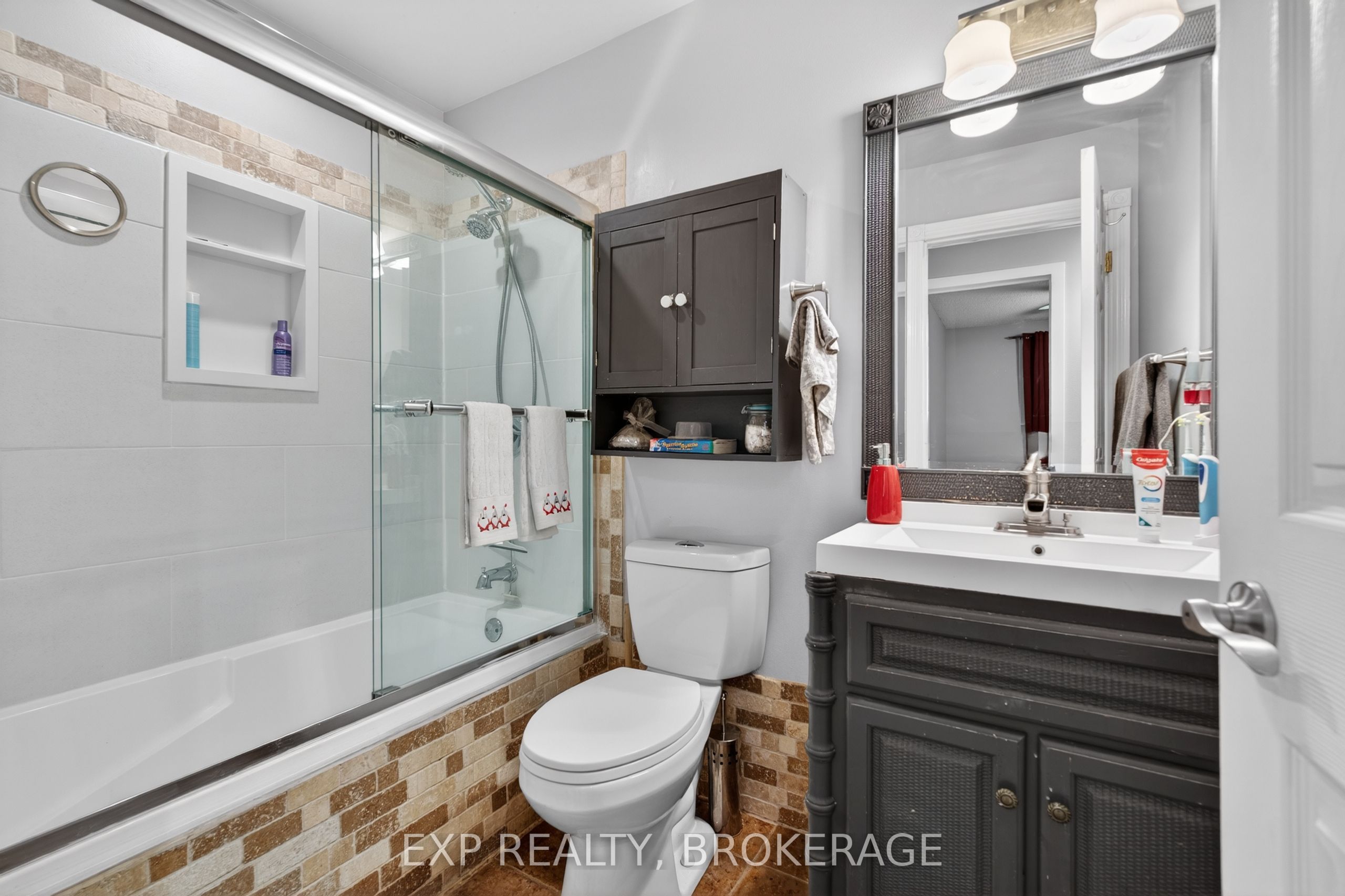835 Milford Drive 105 Property Photo 13