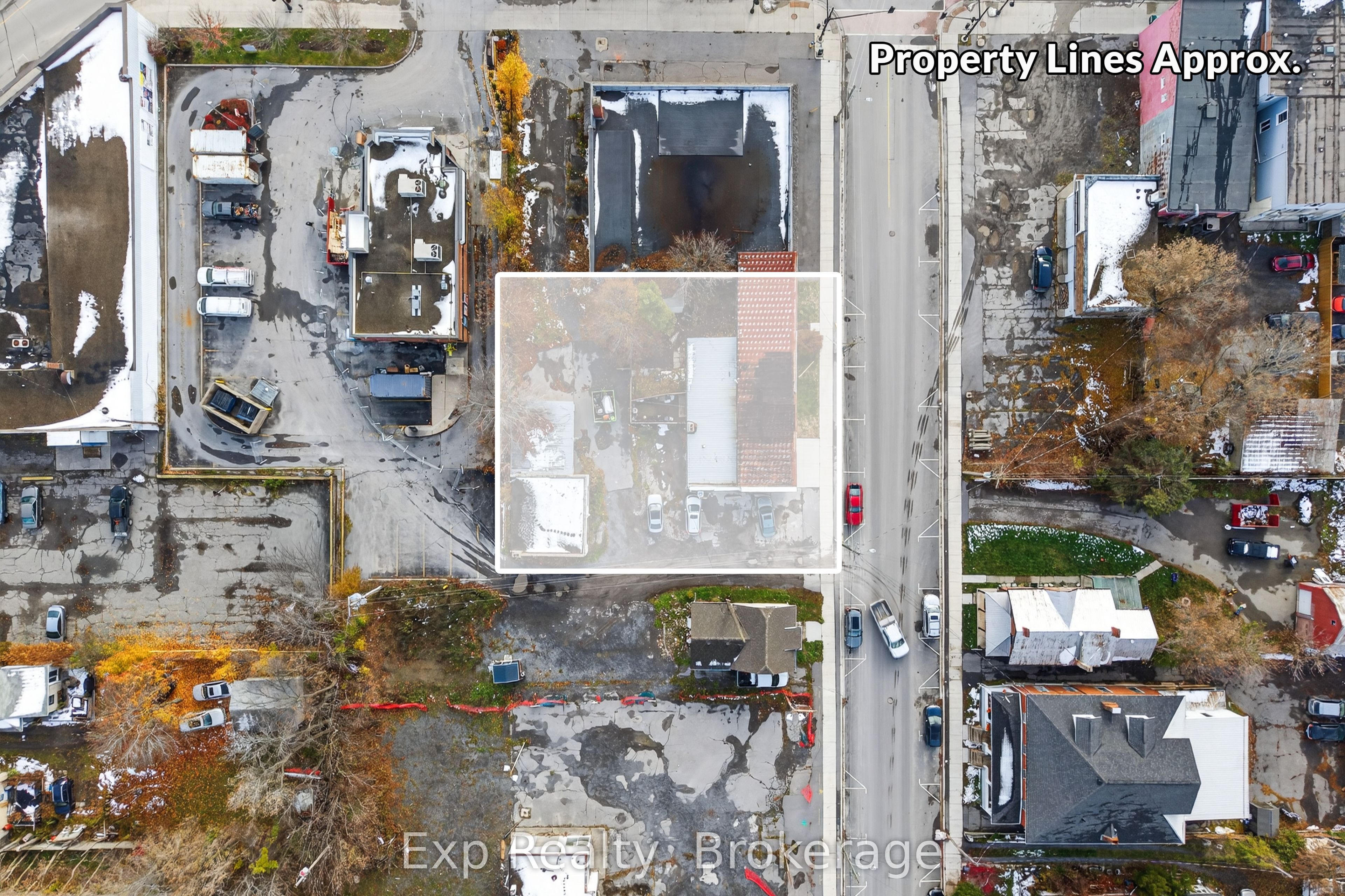 113 East Street E Property Photo 27