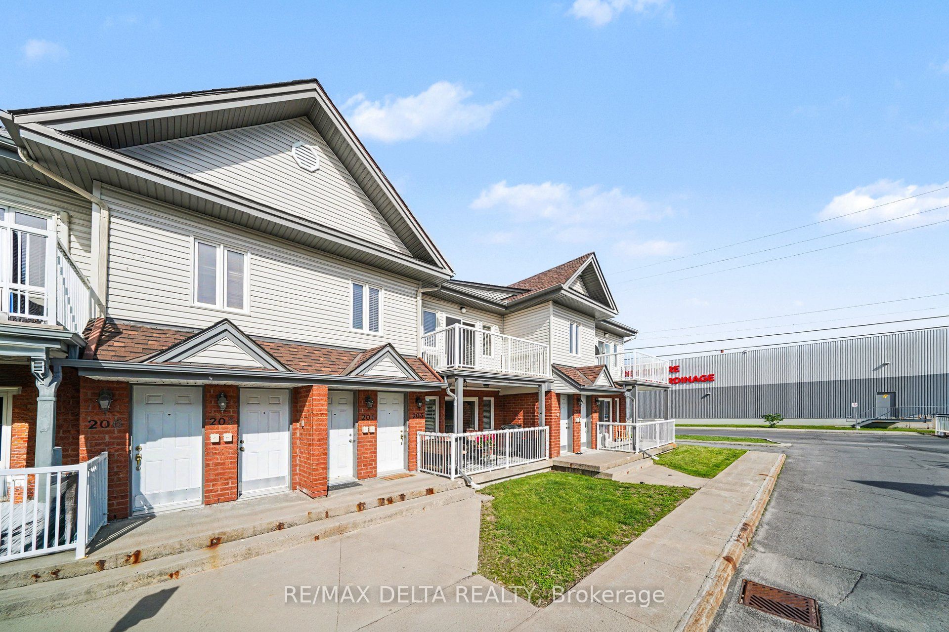 88 Lafleche Boulevard 204 Property Photo 4