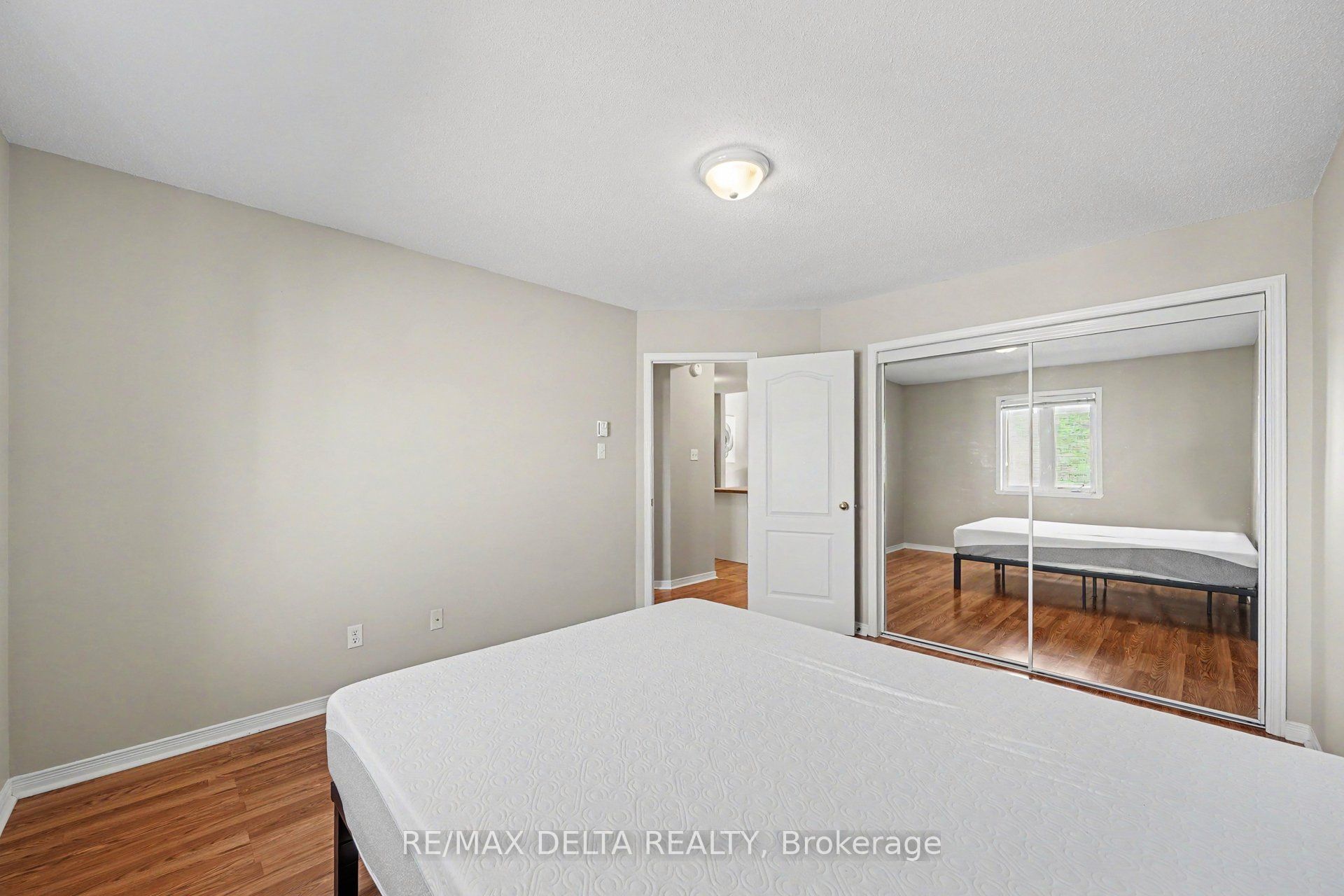 88 Lafleche Boulevard 204 Property Photo 18