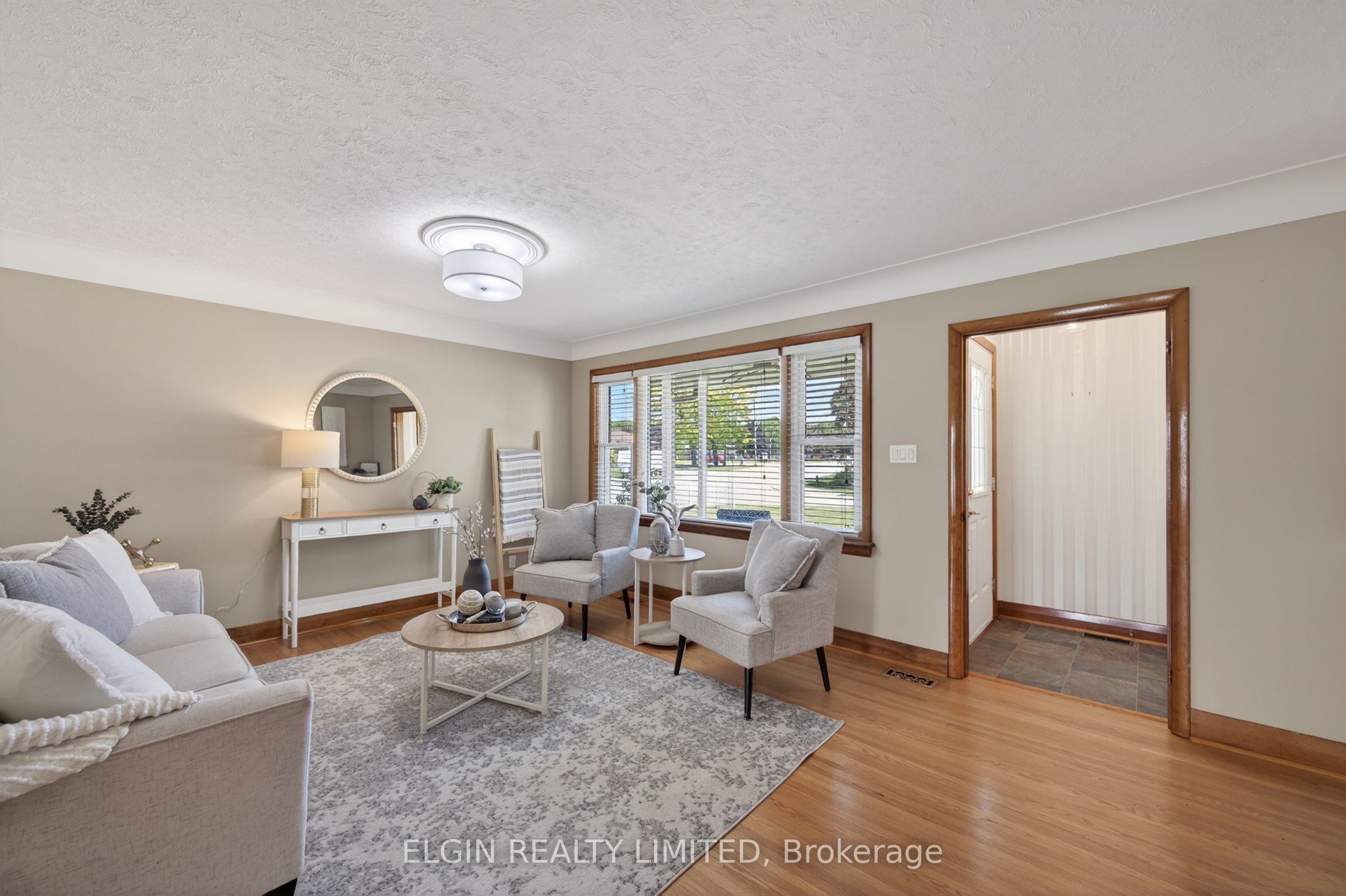 2 Lyndale Avenue Property Photo 17