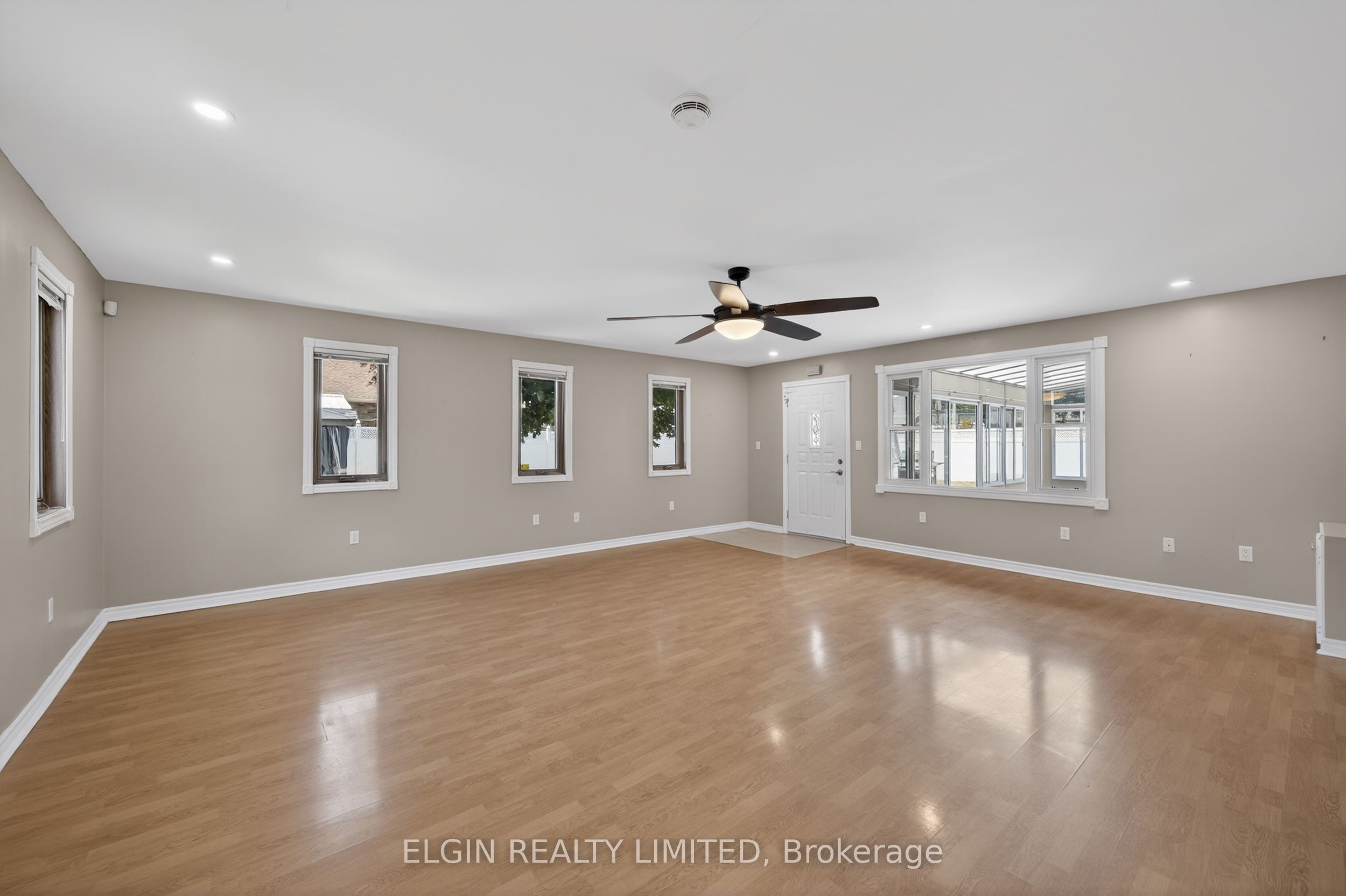 2 Lyndale Avenue Property Photo 33