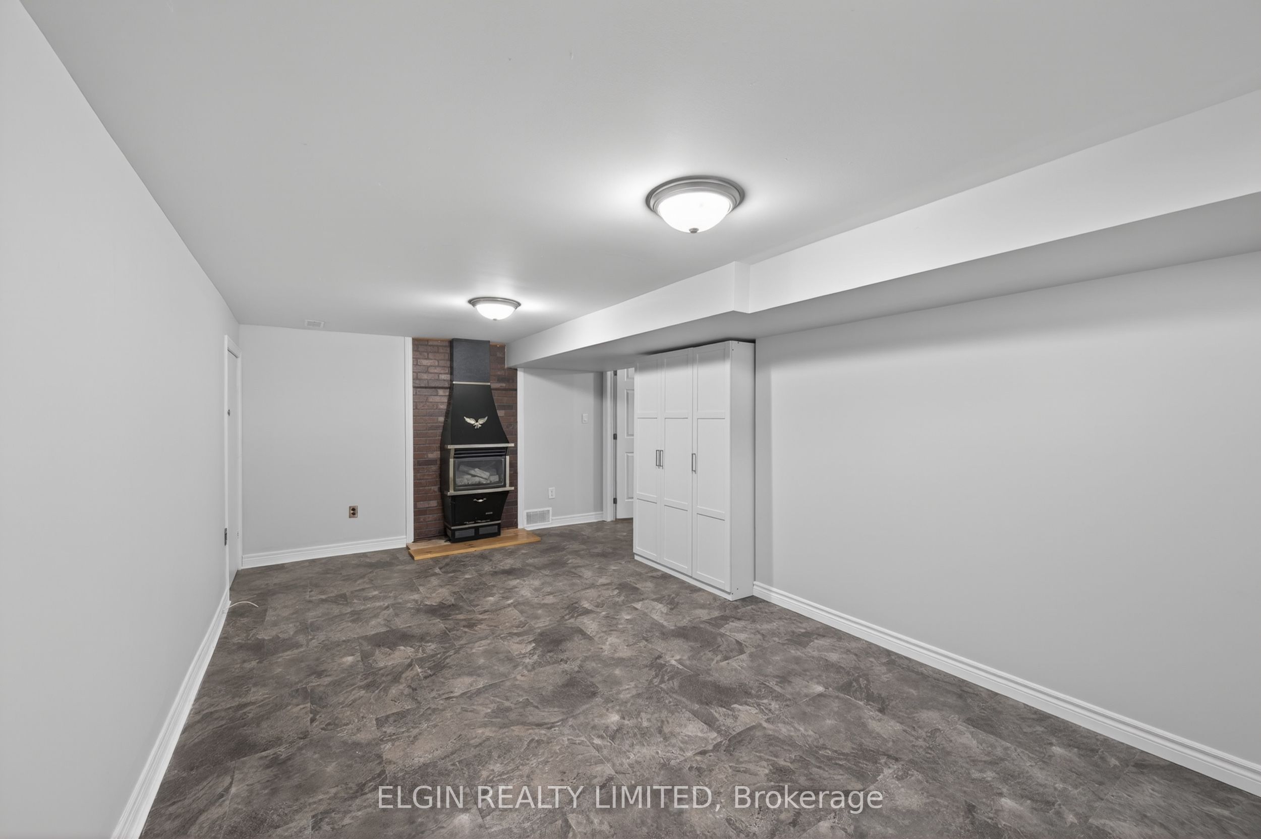 2 Lyndale Avenue Property Photo 43