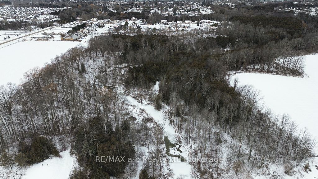 0 Pin# 333130854 Kincardine Avenue N Property Photo 10