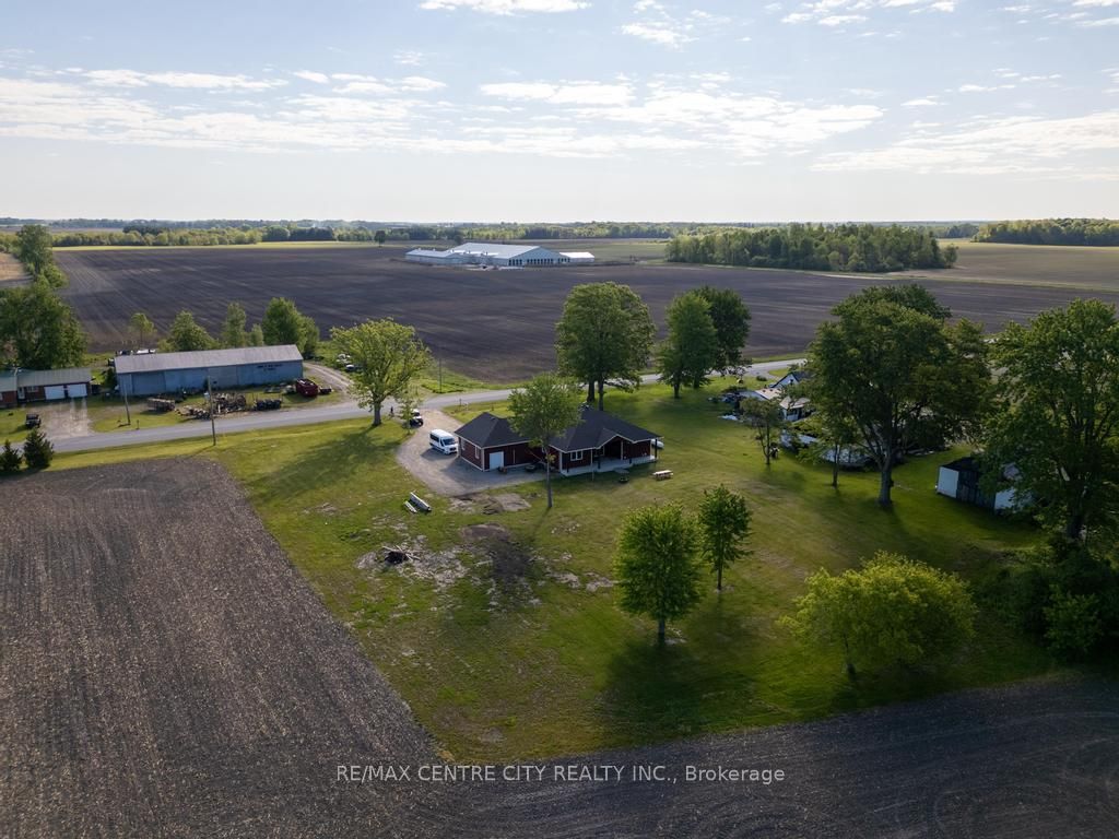 22273 Pratt Siding Road Property Photo 5