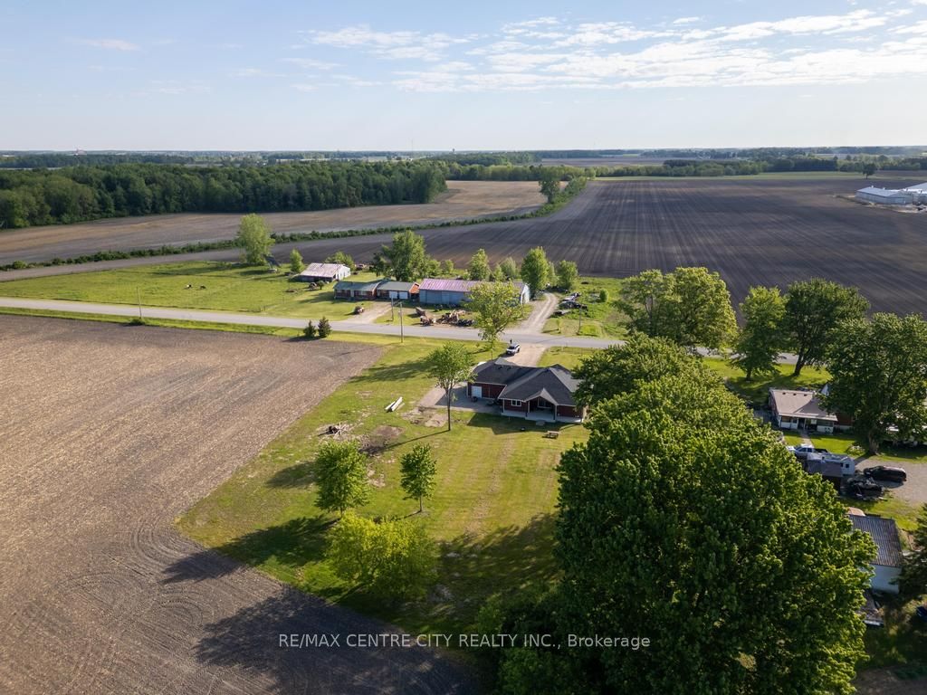 22273 Pratt Siding Road Property Photo 6