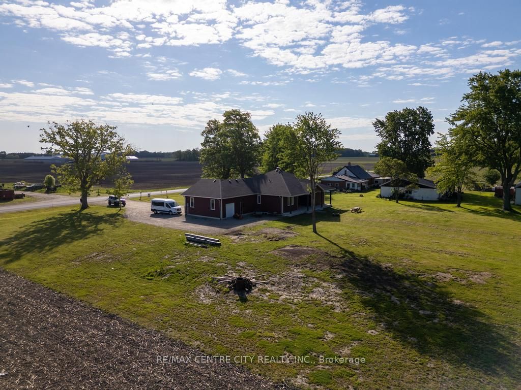 22273 Pratt Siding Road Property Photo 9